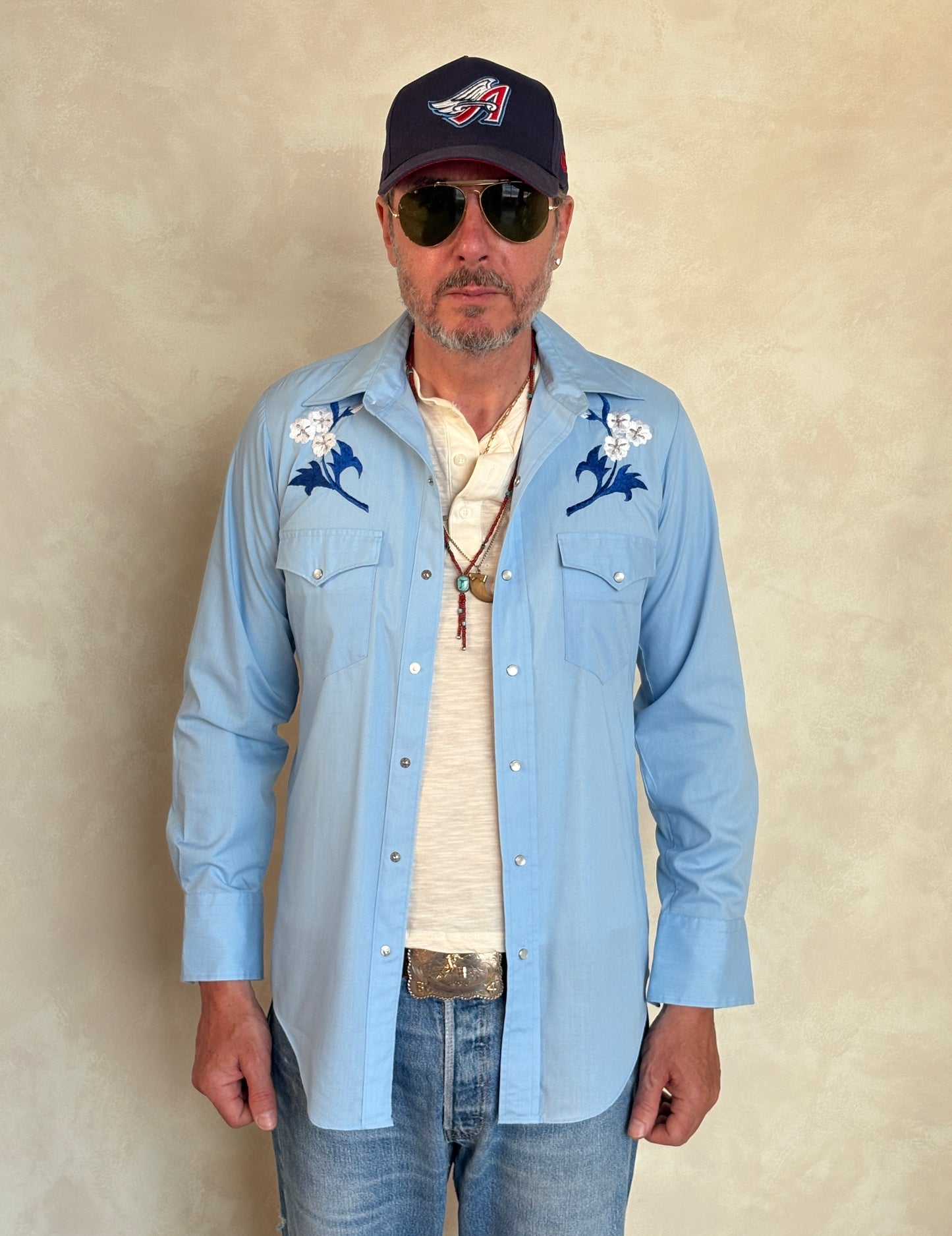 Size M. Authentic 70’s embroidered Western Shirt - USA Vintage Bcn