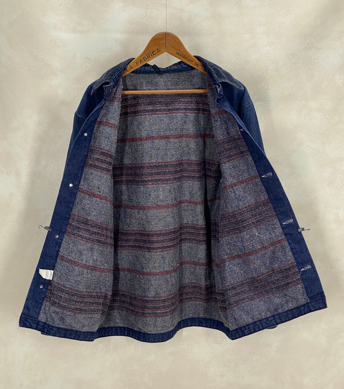 Size 44 US Large. Vintage Blue Bell blanket lined Chore coat work jacket Made in USA - USA Vintage Bcn