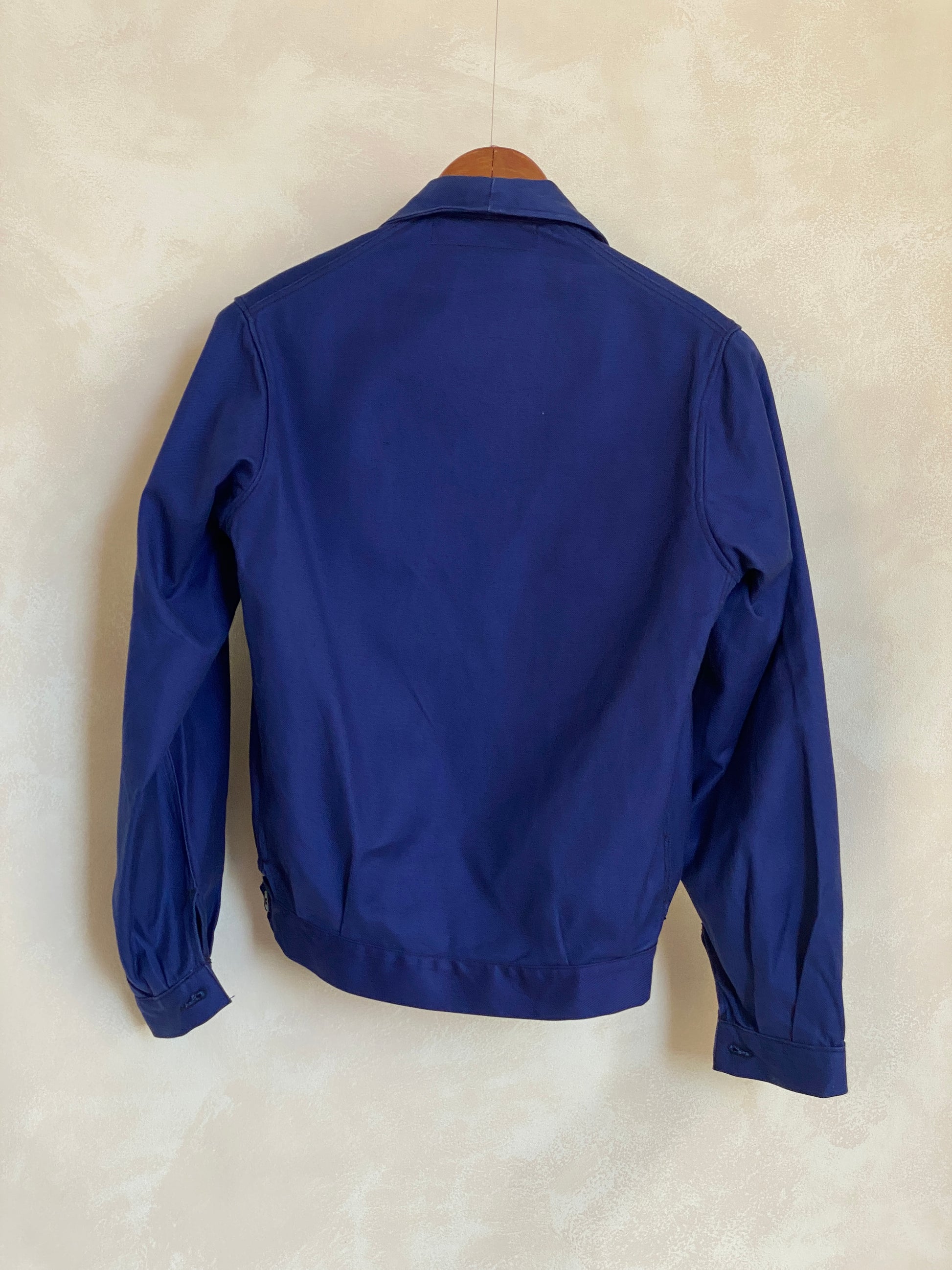 Vintage French cyclist jacket in size 36EU, classic workwear style, washed once for soft vintage look