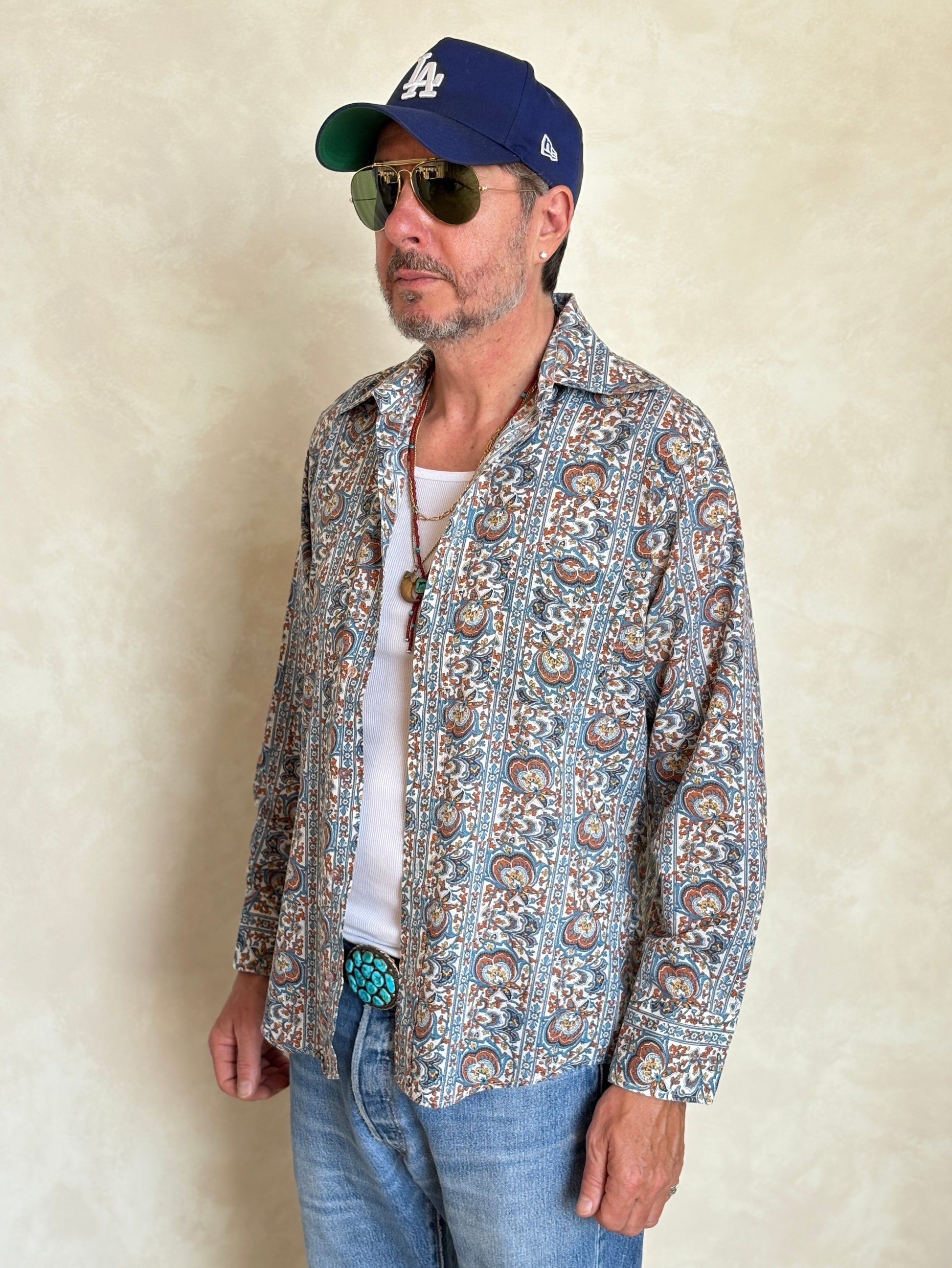 Size M. Vintage 70’s Long Sleeve Paisley Shirt — Bold Boho Retro Festival Shirt - USA Vintage Bcn