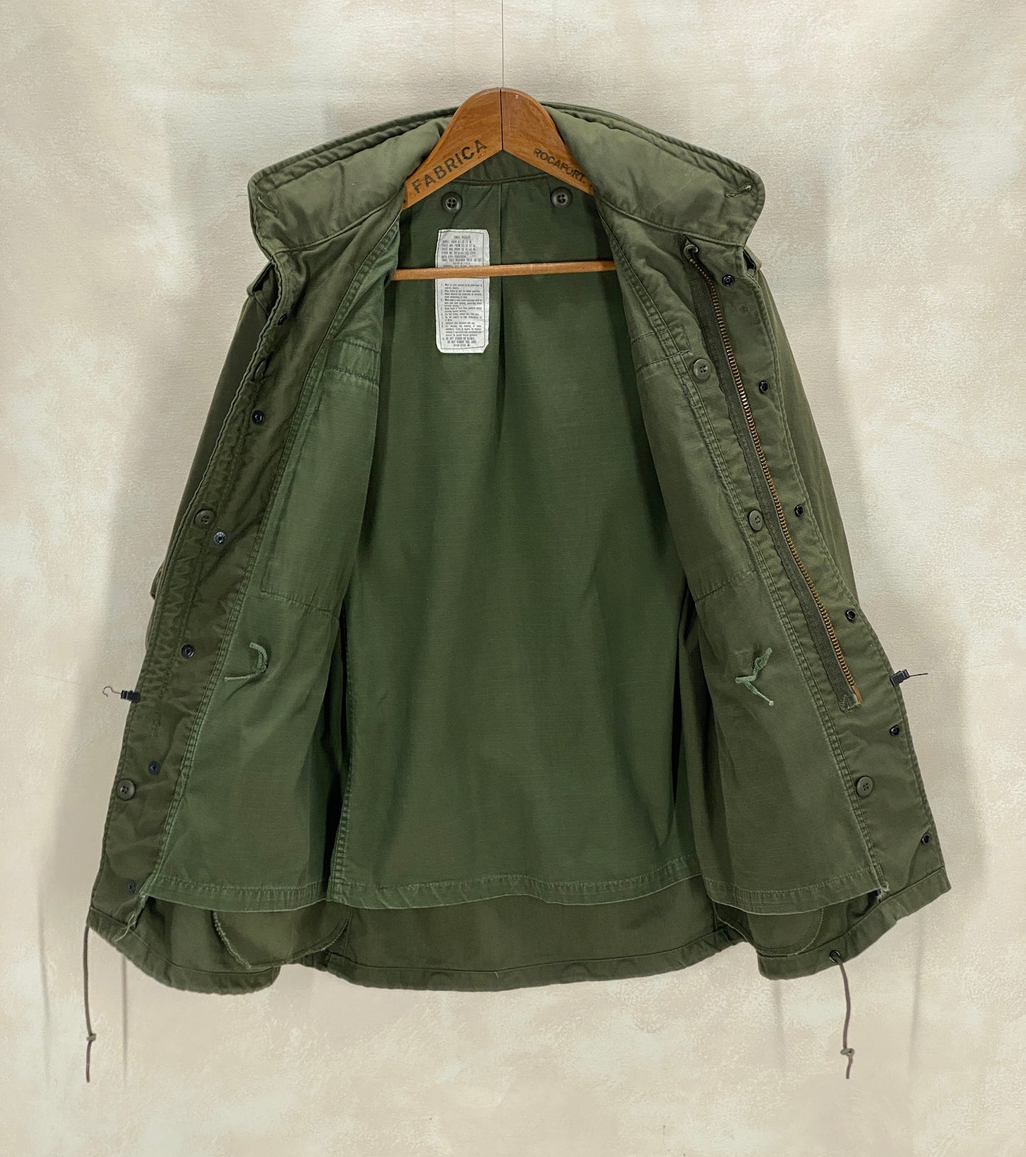 Small Reg. Authentic 1982 US Army Vintage M-65 field jacket - USA Vintage Bcn