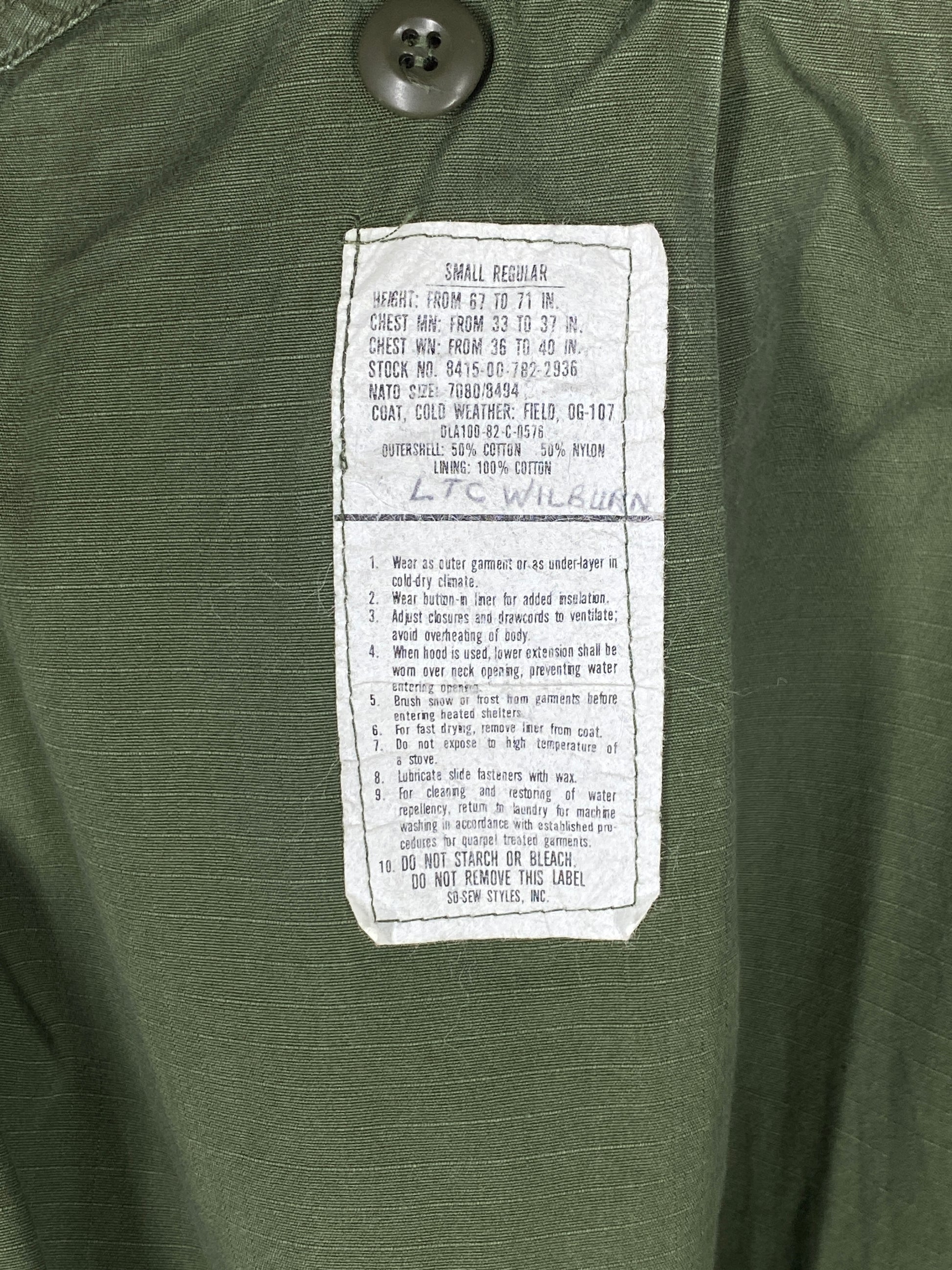 Small Reg. Authentic 1982 US Army Vintage M-65 field jacket - USA Vintage Bcn