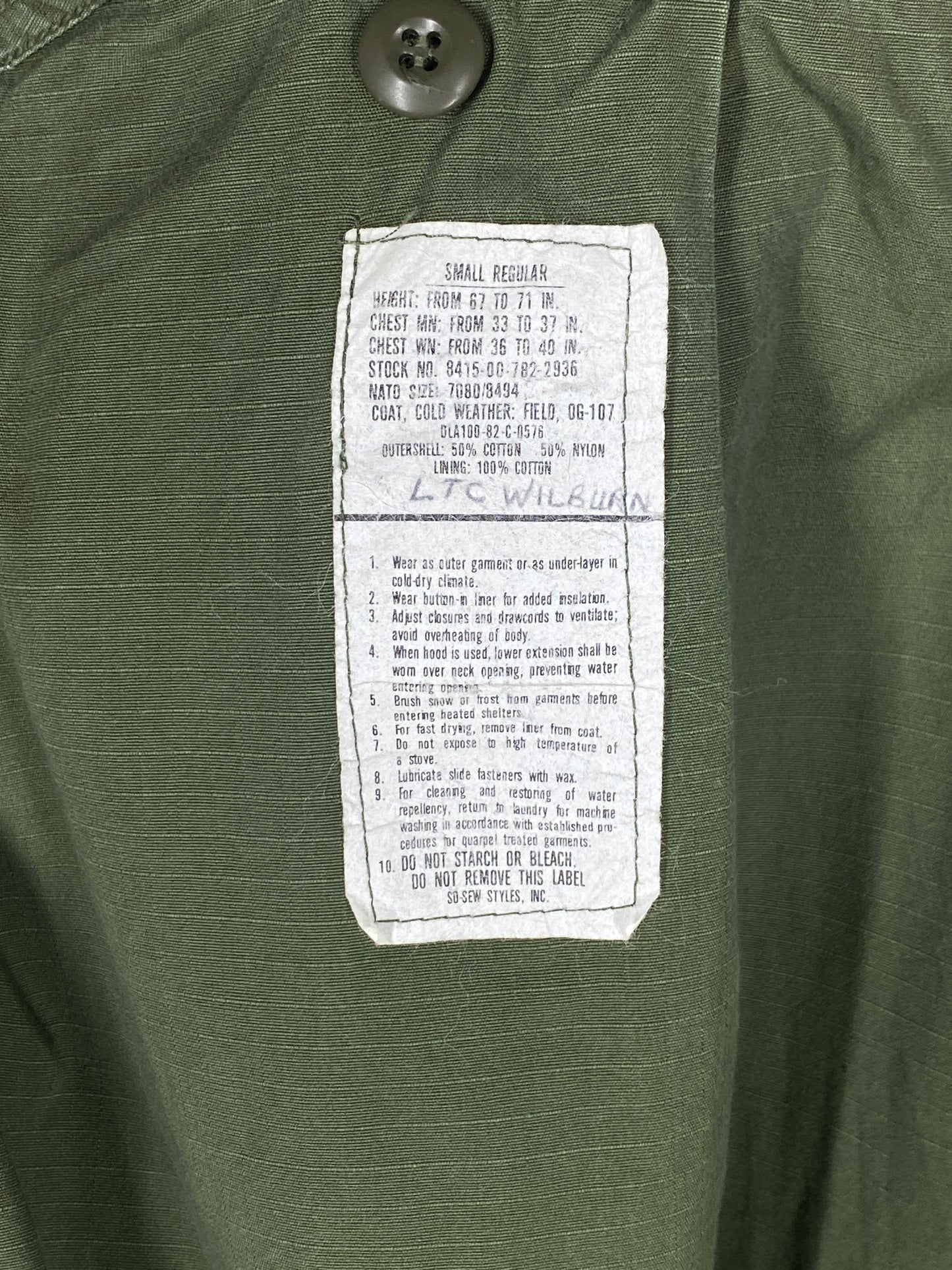 Small Reg. Authentic 1982 US Army M-65 Field Jacket – Vintage Military Coat Made in USA-AJ357 Studio
