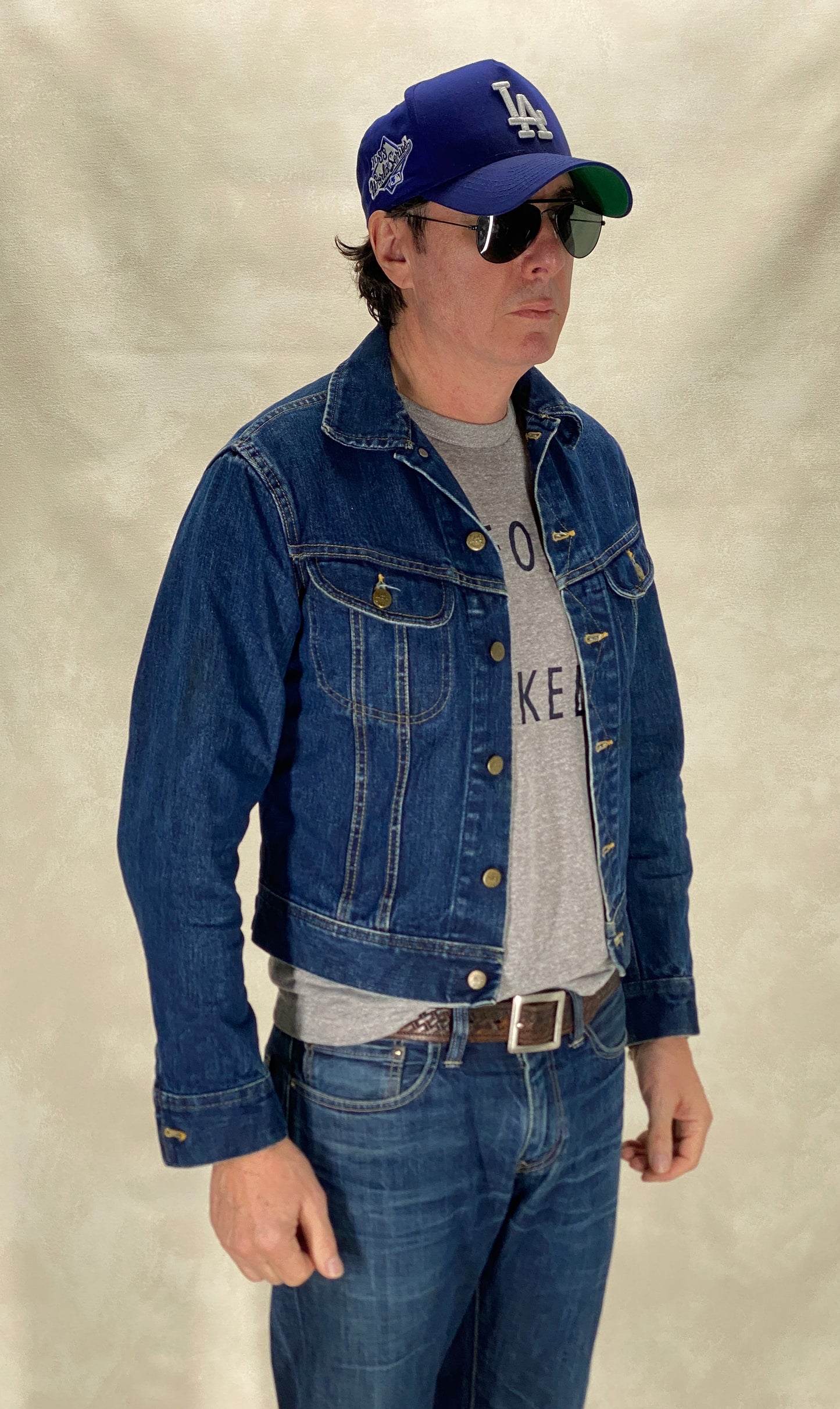 Size 36US / 46EU .Vintage 80s Lee Denim Shirt – 2 Pockets, Made in USA, Classic Workwear