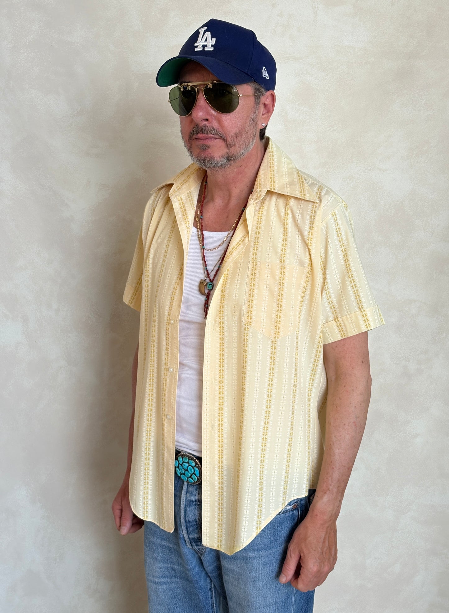 Size M. Vintage 70’s Yellow Striped Printed Shirt — Retro Casual Summer Shirt - USA Vintage Bcn