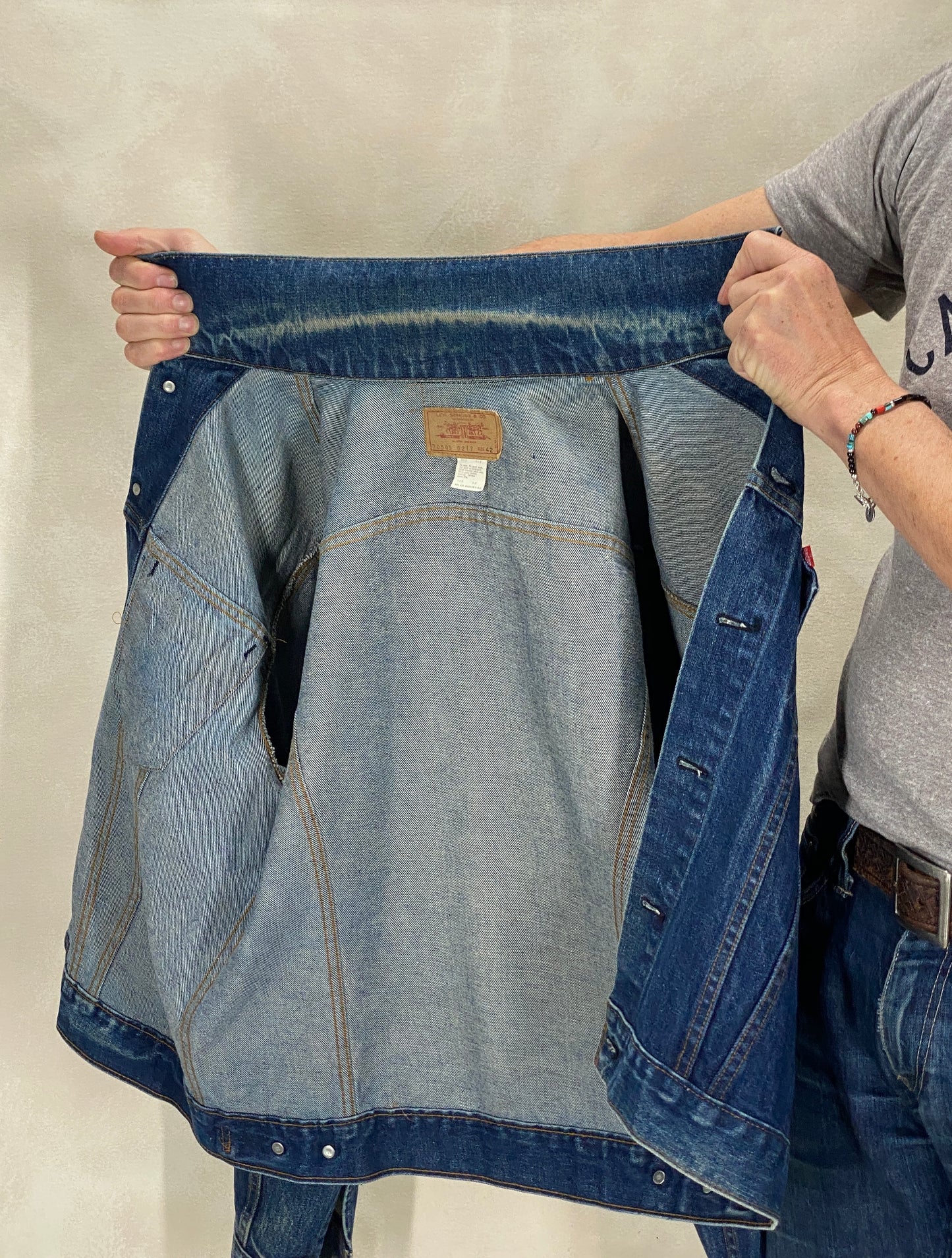 Size 42US / 52EU Vintage late 70s 70505 Levis 2 pockets made in USA - USA Vintage Bcn