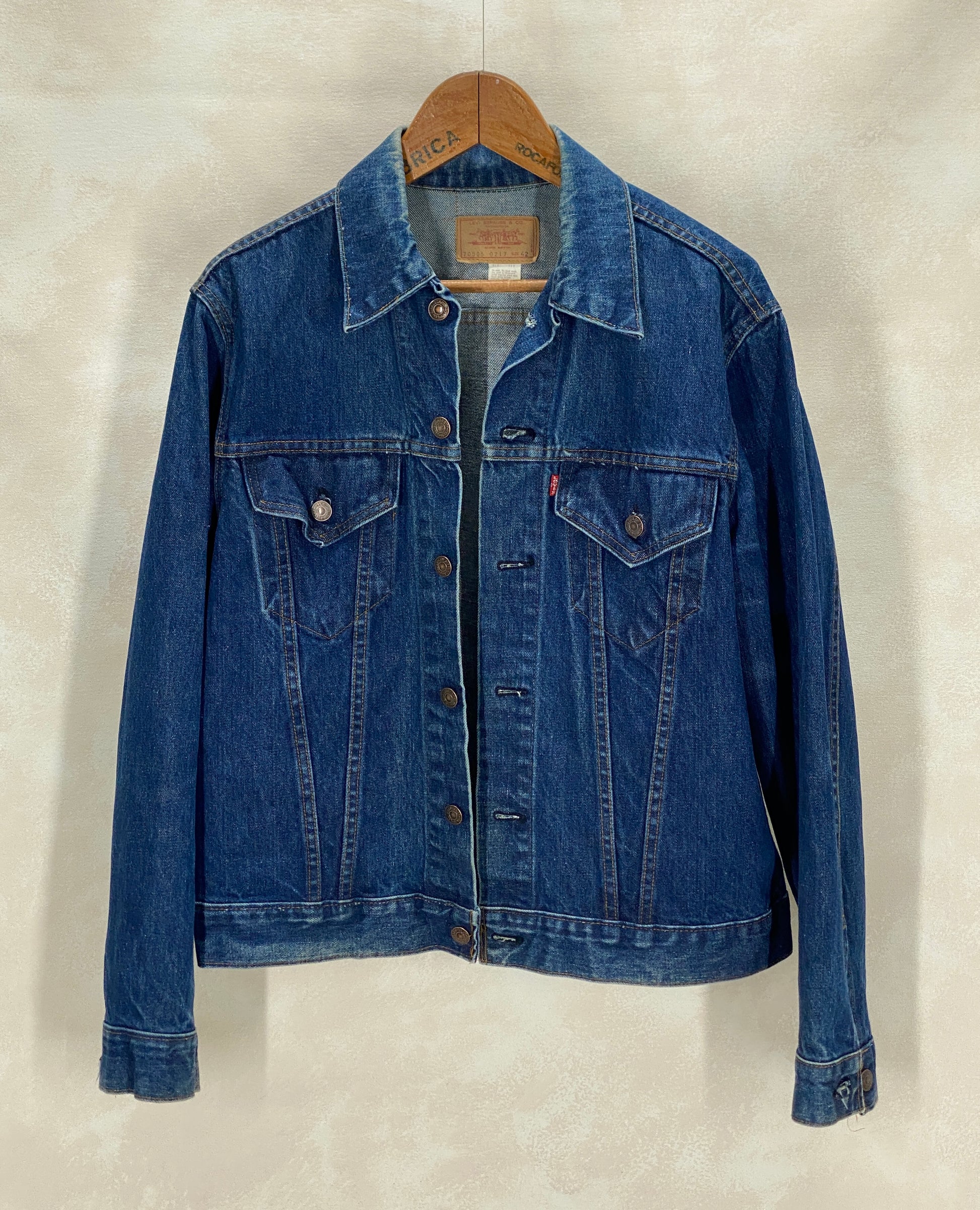 Size 42US / 52EU Vintage late 70s 70505 Levis 2 pockets made in USA - USA Vintage Bcn