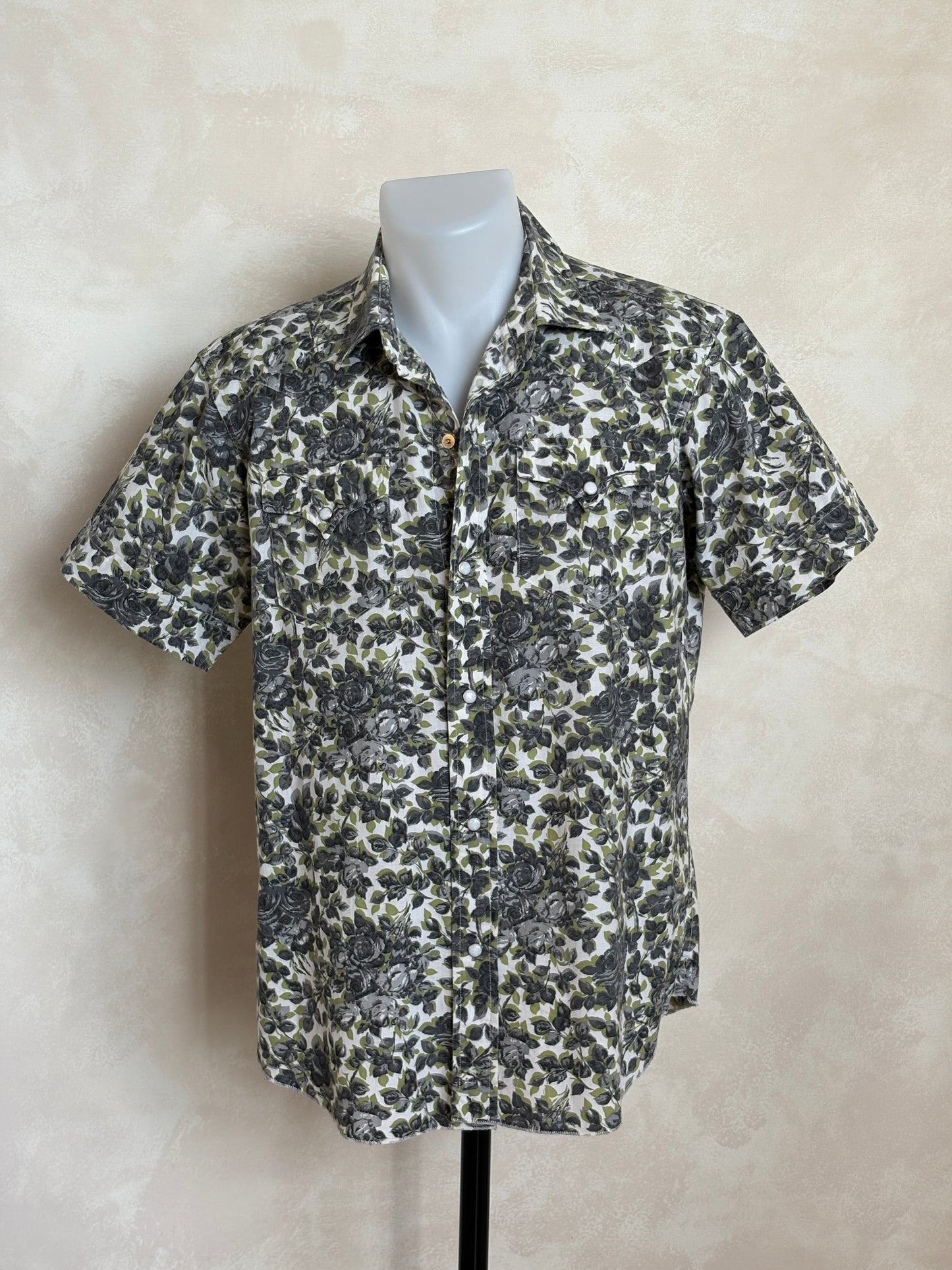 Size M. Authentic 70’s H bar C California Ranchwear Western Shirt — Vintage Print - USA Vintage Bcn