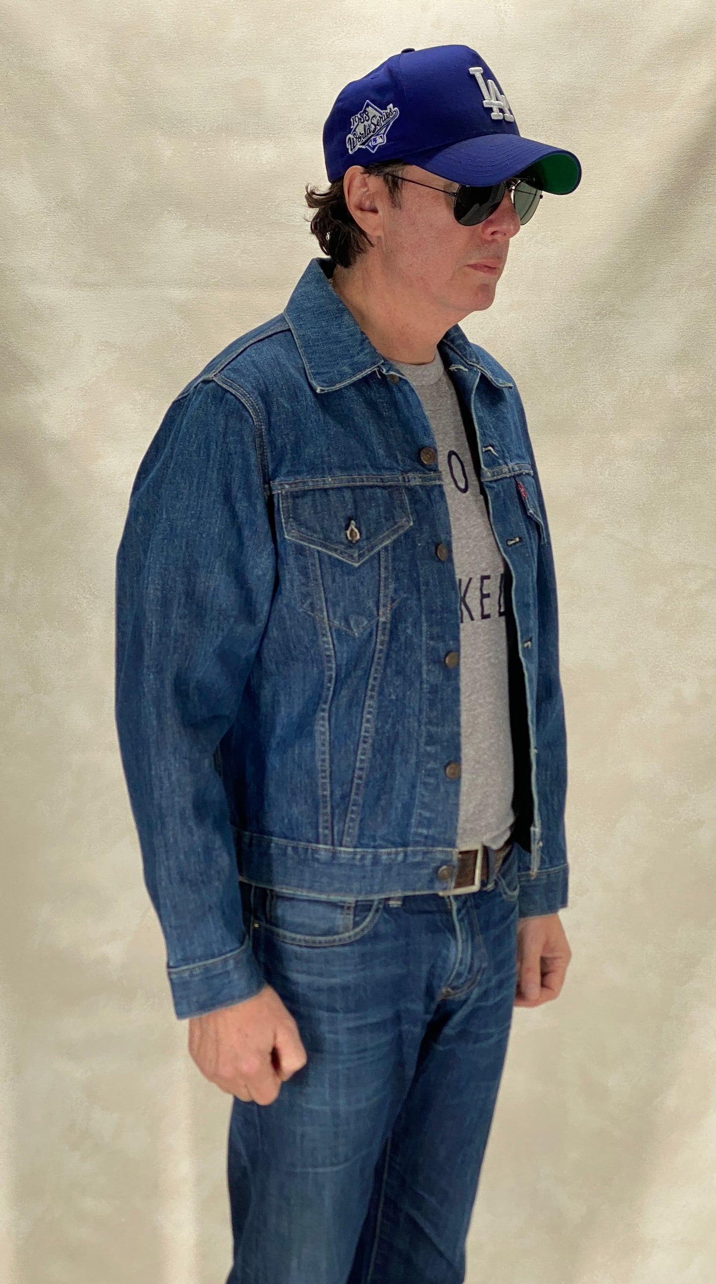 Size 40US / 50EU. Vintage late 70s 70505 Levis 2 pockets made in USA