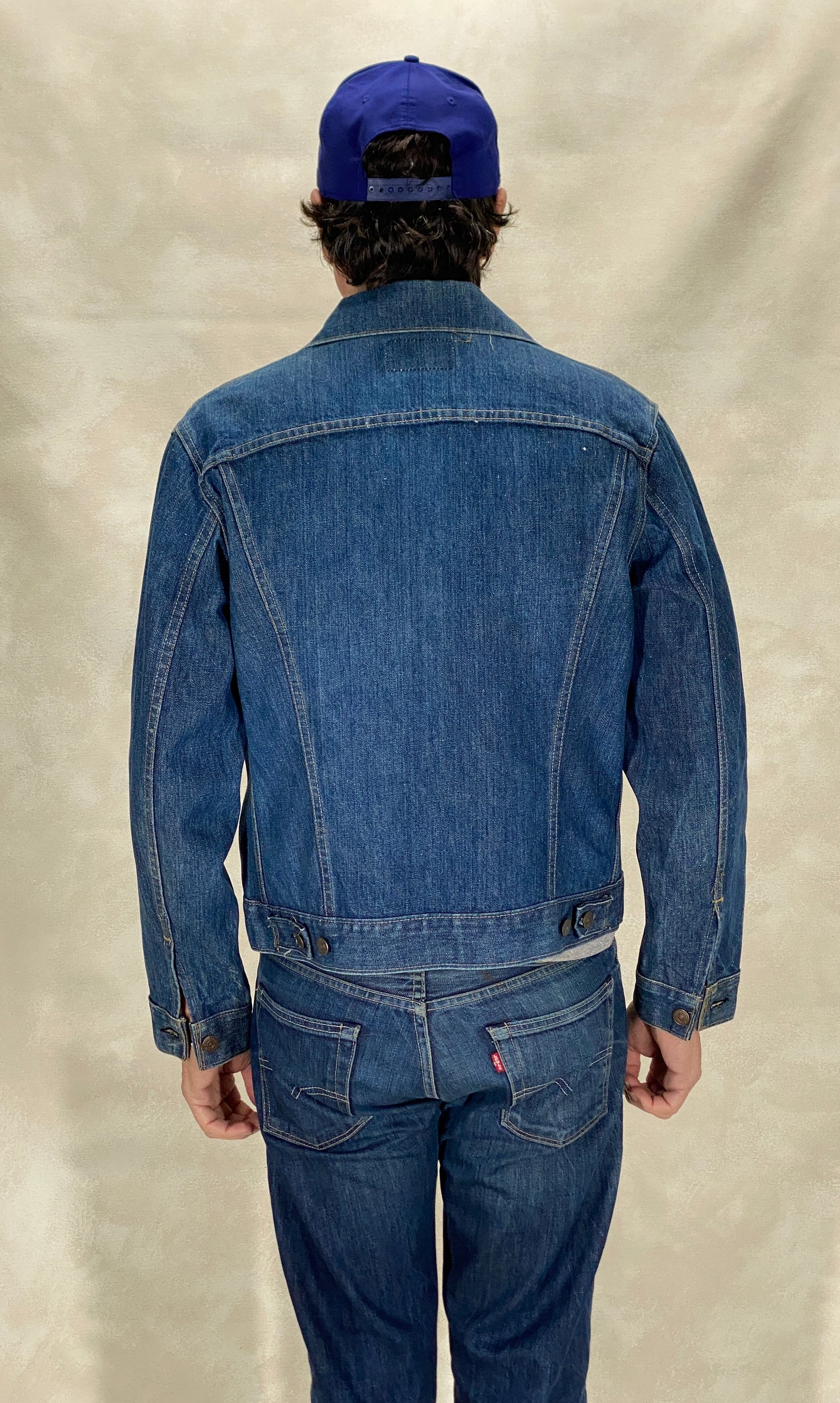 Size 40US / 50EU. Vintage late 70s 70505 Levis 2 pockets made in USA