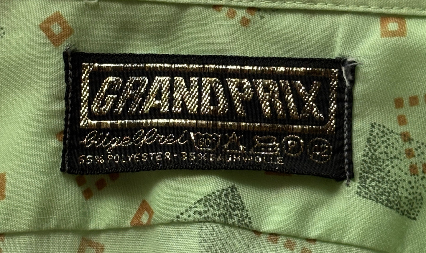 Size M. Vintage 70’s Grand Prix Shirt — Light Green Printed Casual Shirt — Summer Retro Look-AJ357 Studio