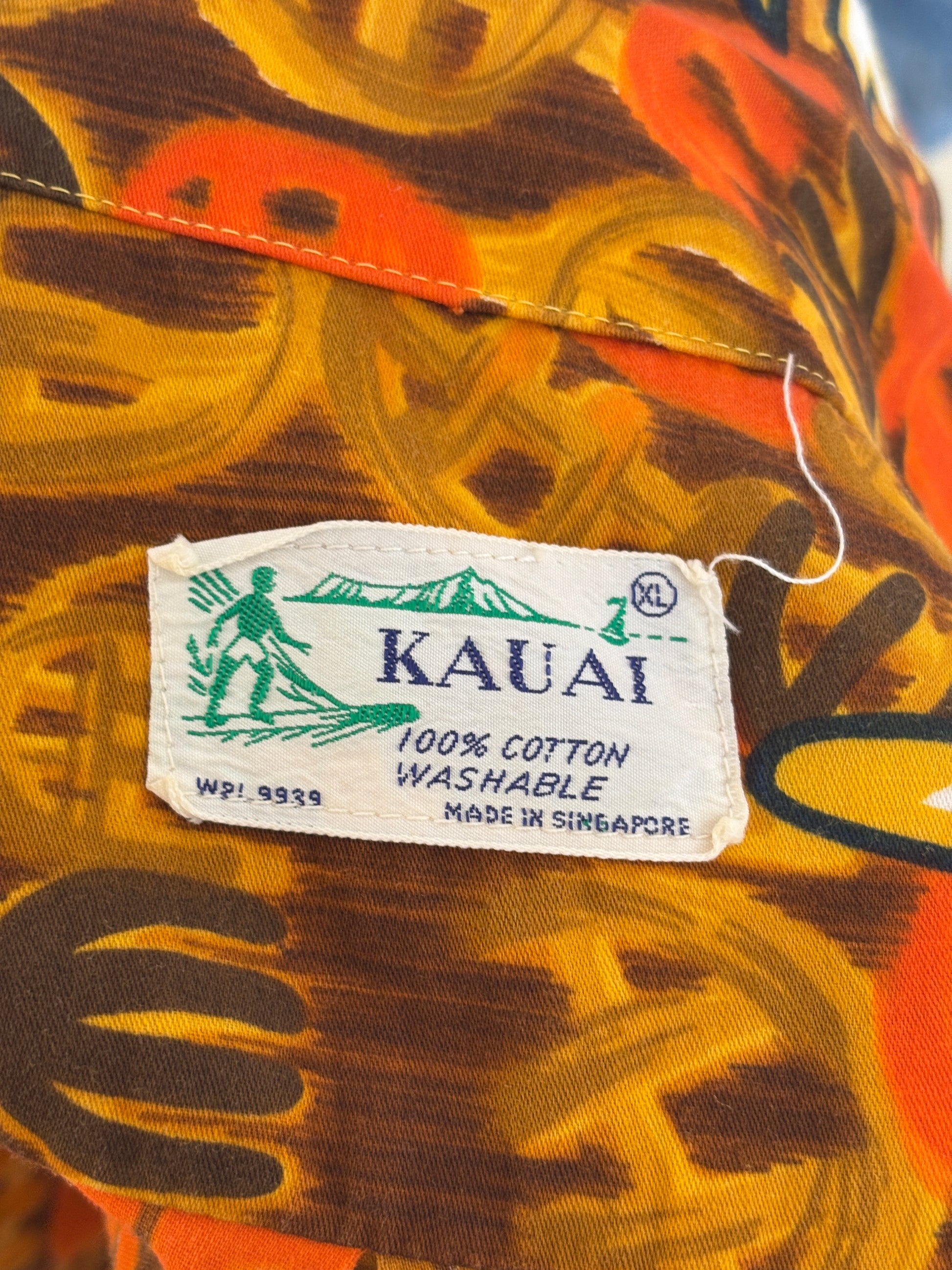Vintage 1970s Hawaiian cotton shirt by Kauai with floral print, size XLarge.