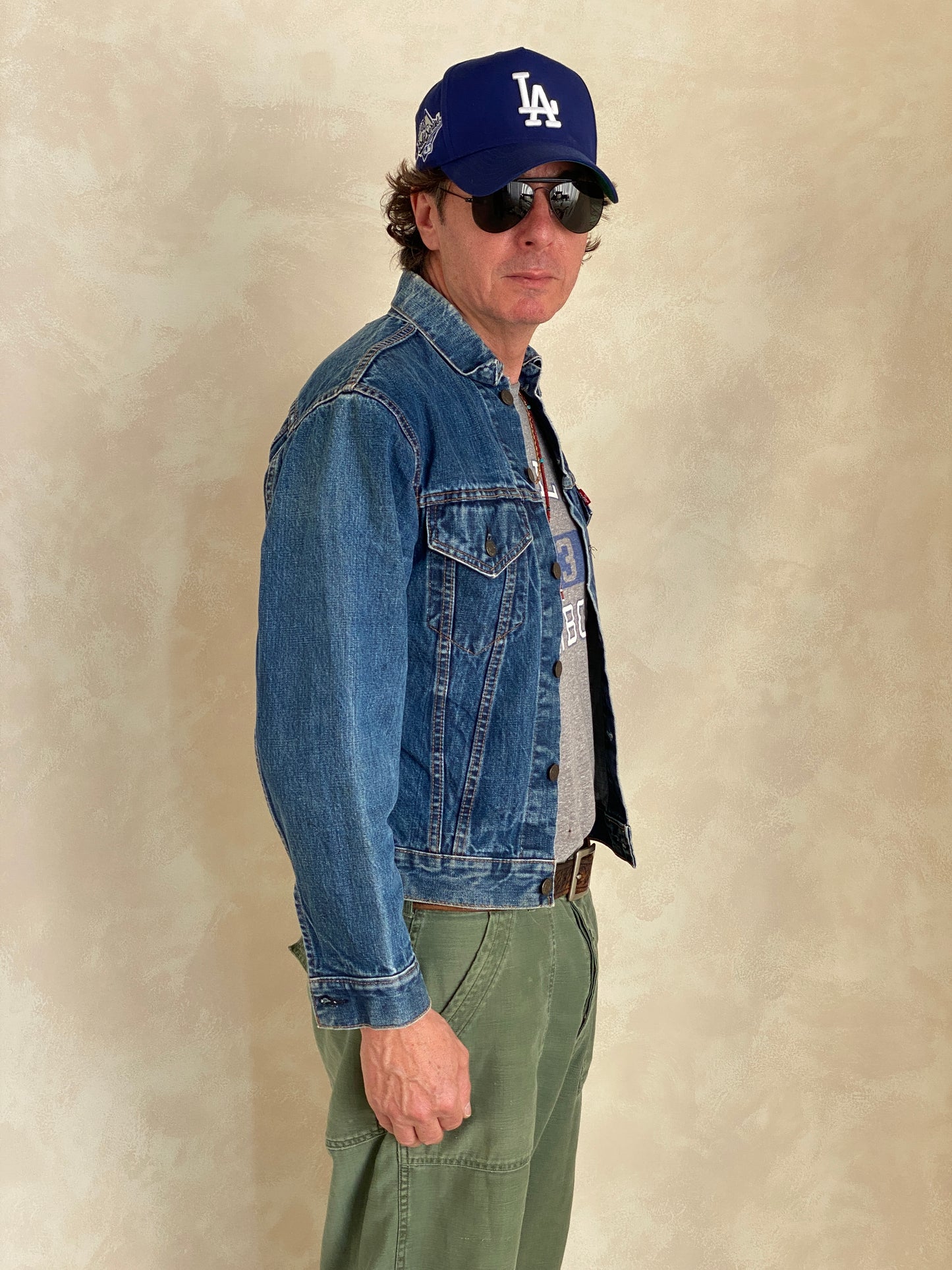 Vintage 1971 Levis jacket, size 36/38US, with single stitch detailing, made in the USA.