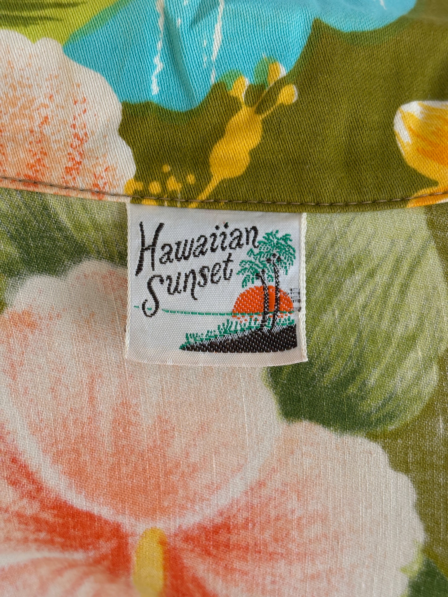Vintage 70s Hawaiian Cotton Shirt Made in Hawaii | Size M