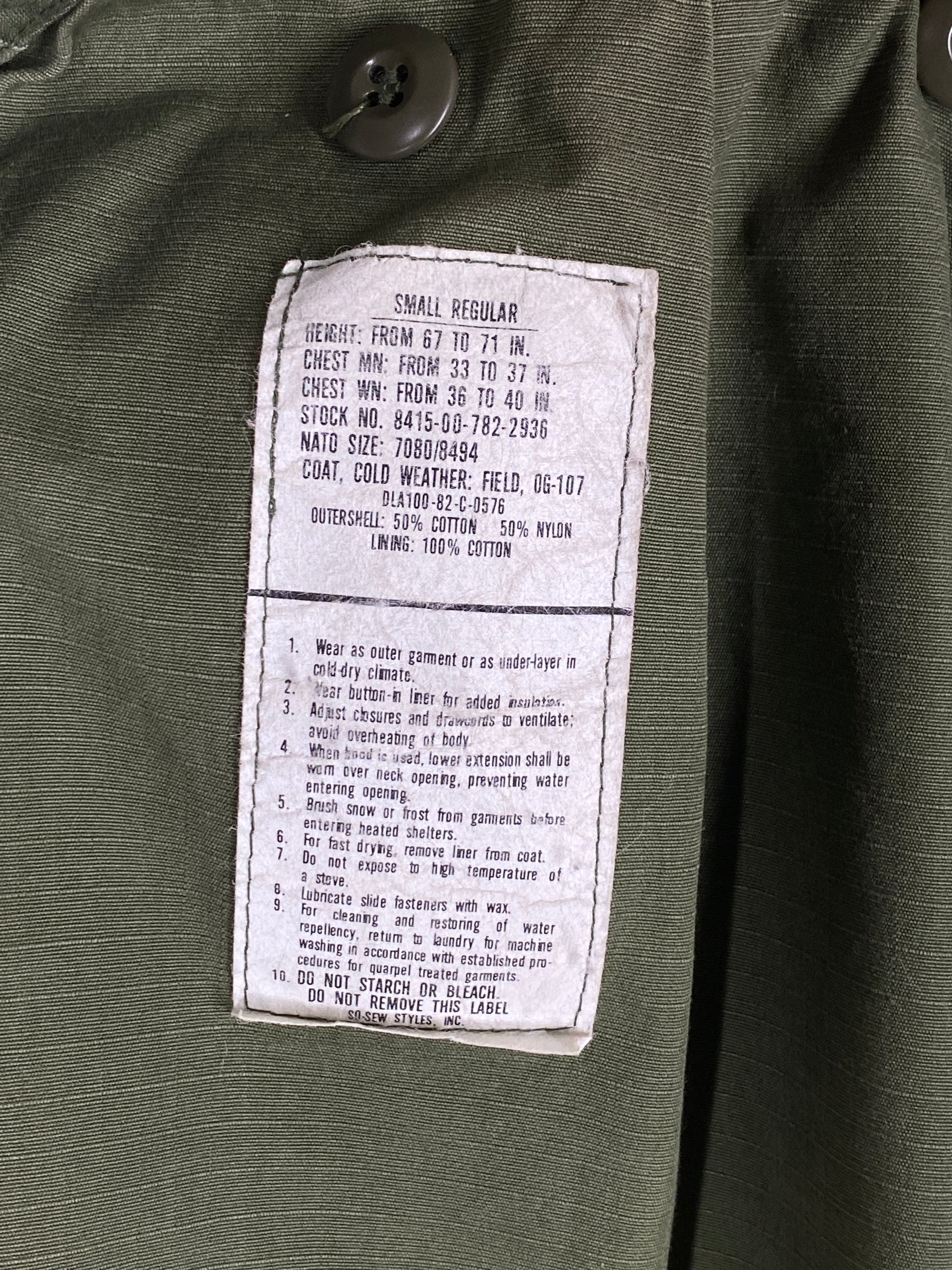 Small Reg. Authentic 1982 US Army Vintage M-65 field jacket - USA Vintage Bcn
