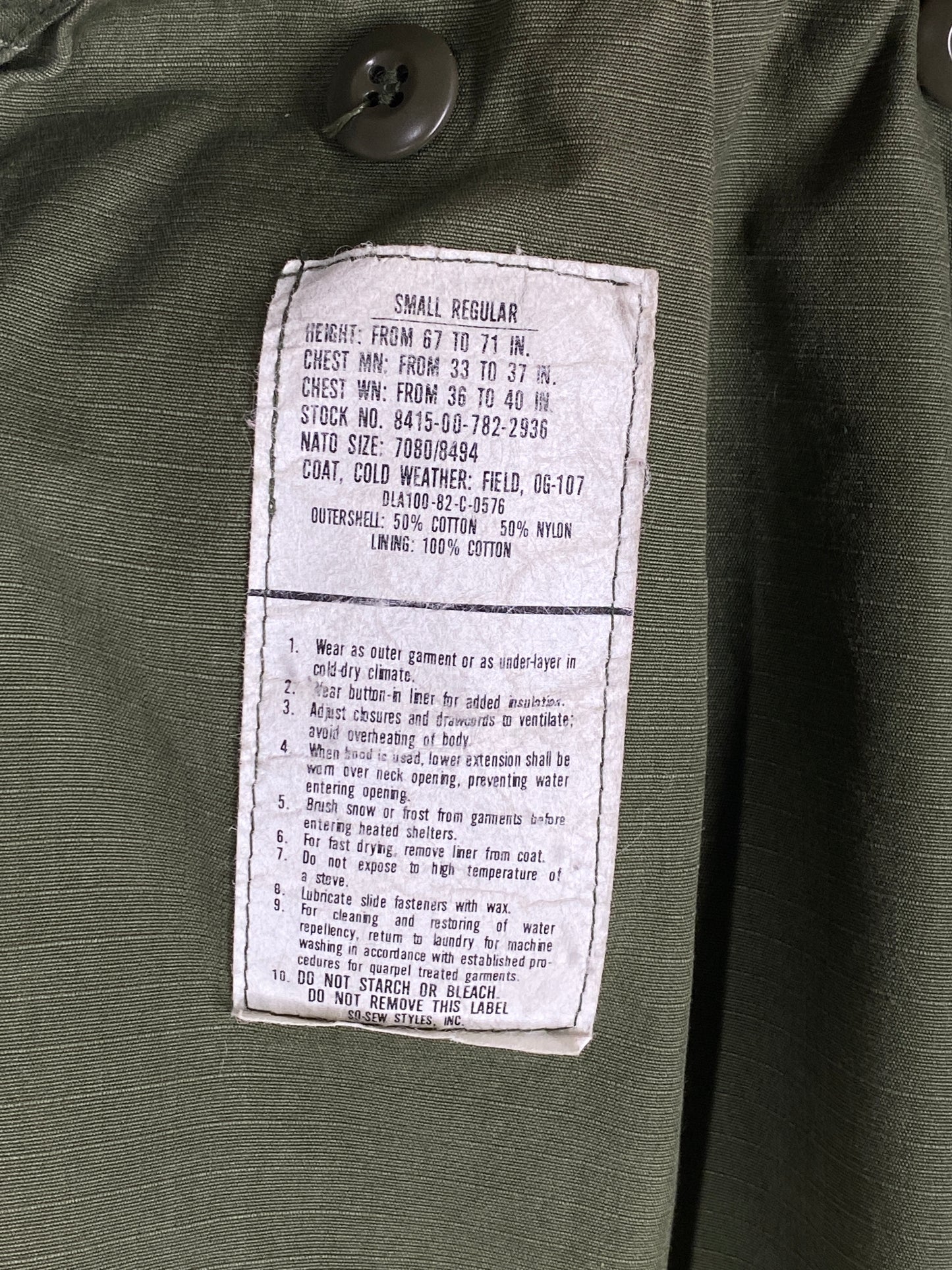 Small Reg. Authentic 1982 US Army M-65 Field Jacket – Vintage Military Coat Made in USA-AJ357 Studio