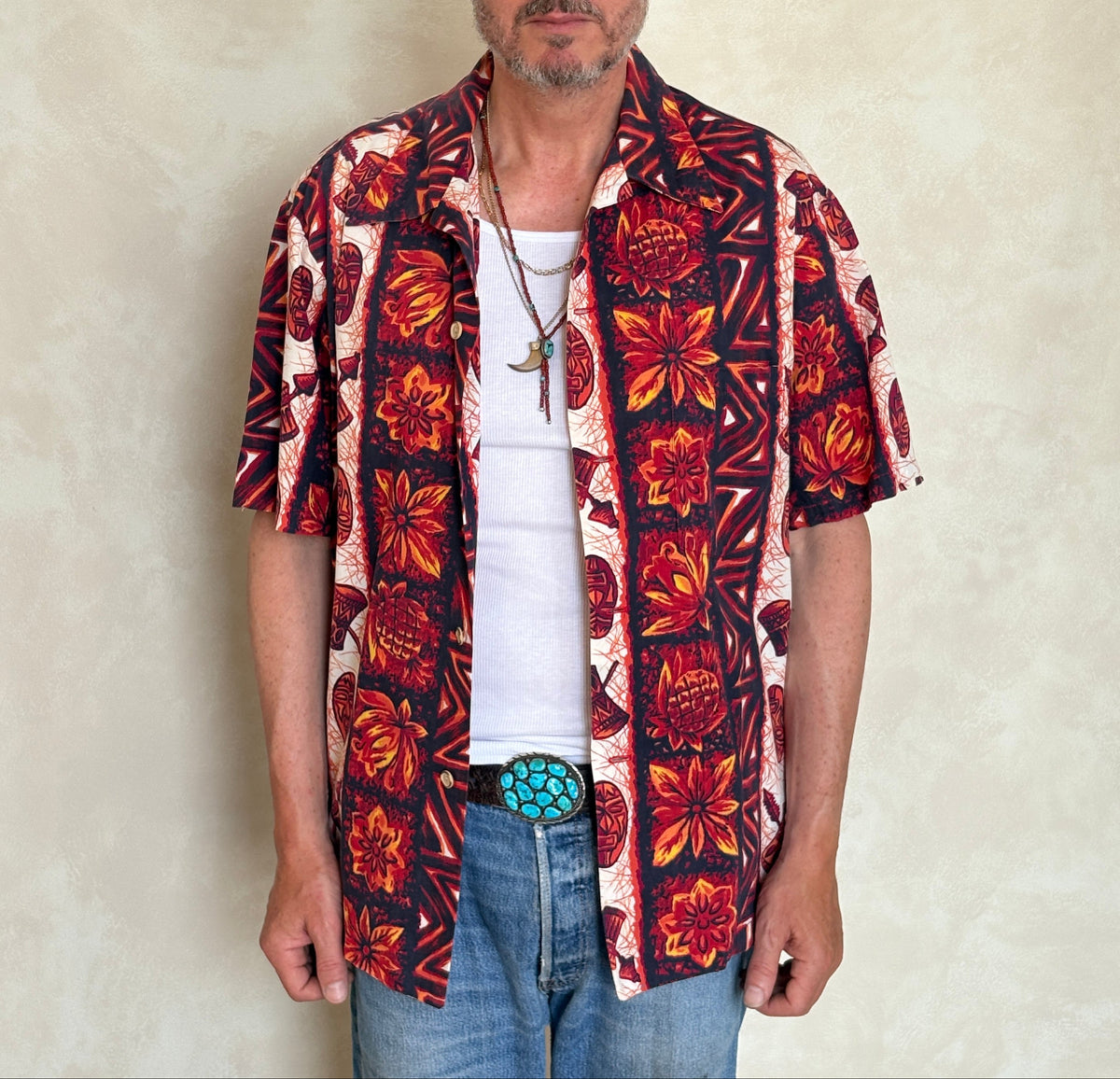 XL. Vintage 70s Hawaiian cotton shirt made in Hawaii by Maikai-AJ357 Studio