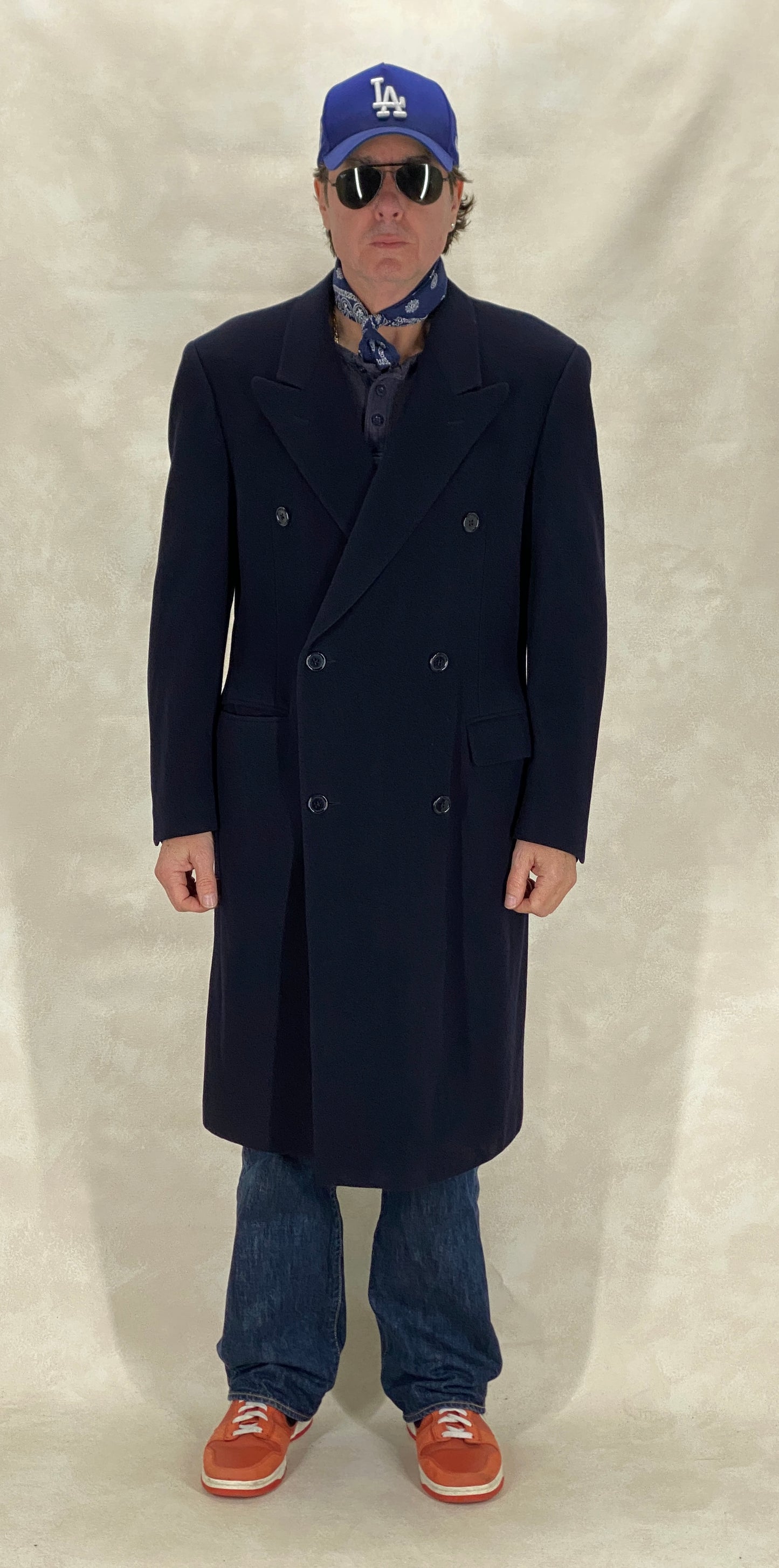 Size 52 EU  Vintage dark blue Burberrys Cashmere Overcoat – Double Breasted Classic.