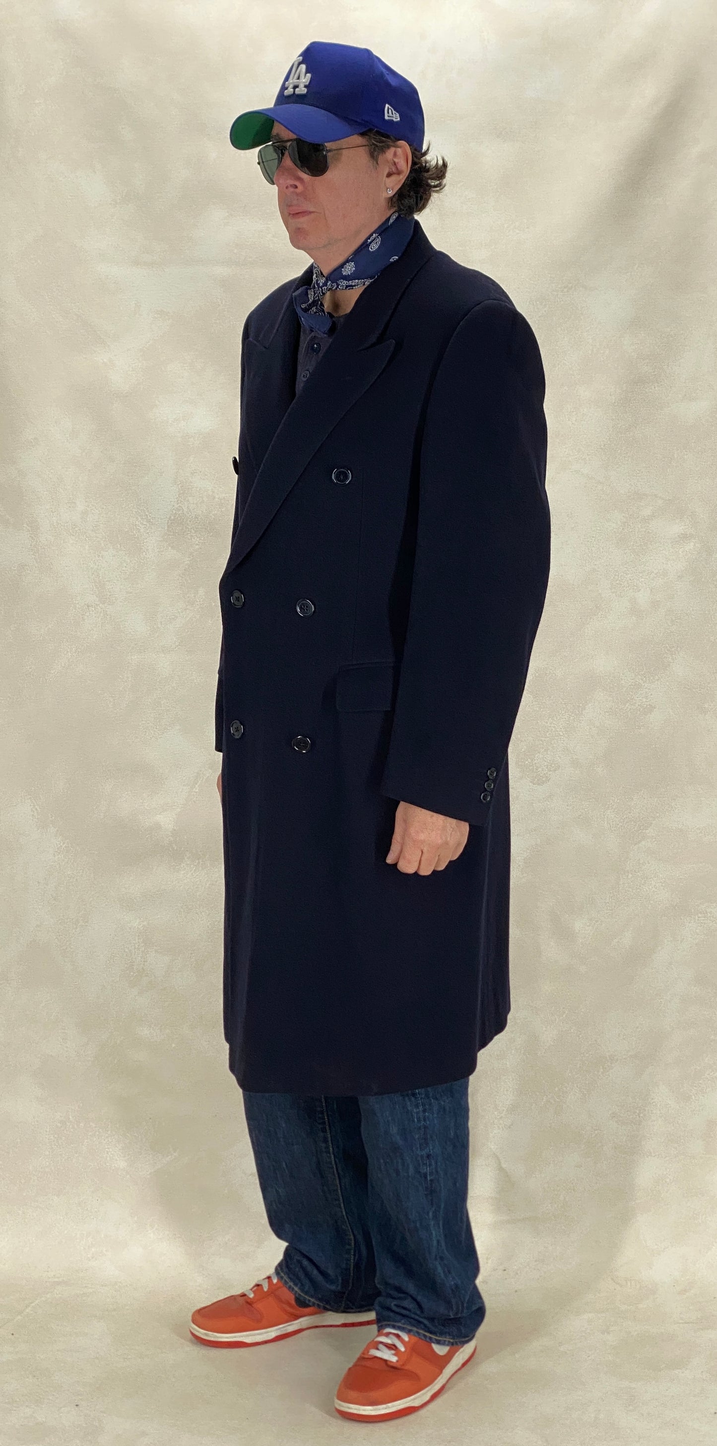Size 52 EU  Vintage dark blue Burberrys Cashmere Overcoat – Double Breasted Classic.