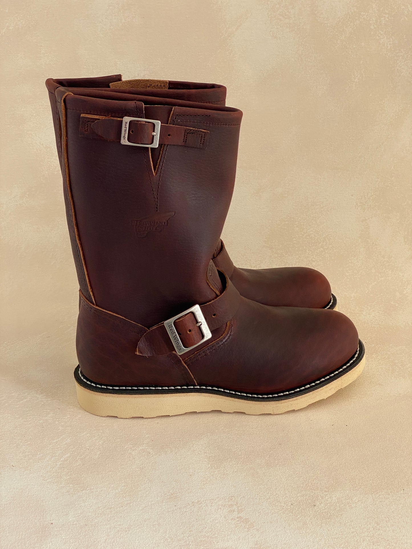 RW 2970 Heritage Engineer Boots, size 7D (39 Euro), made in the USA, seconds quality.