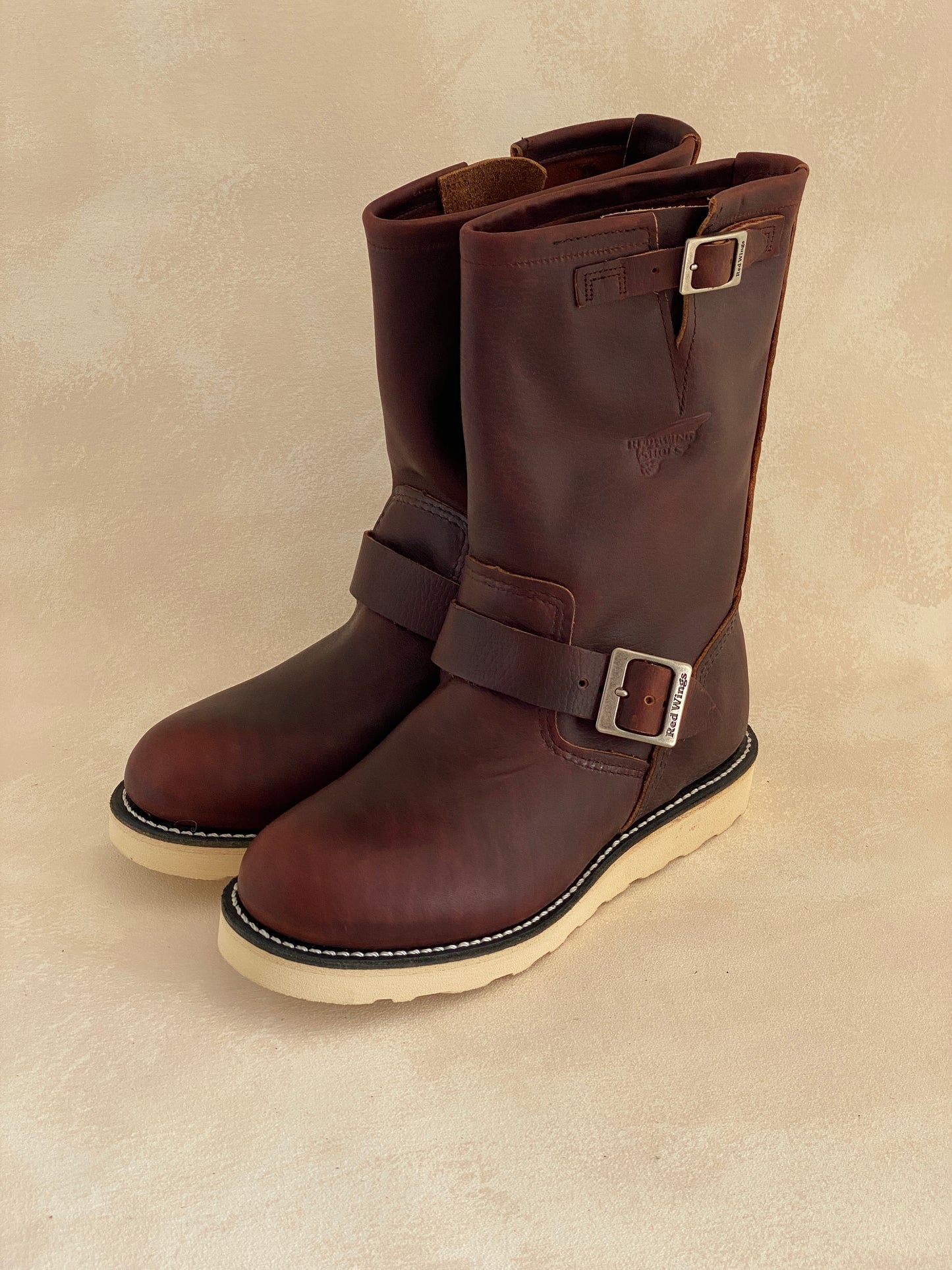 RW 2970 Heritage Engineer Boots, size 7D (39 Euro), made in the USA, seconds quality.