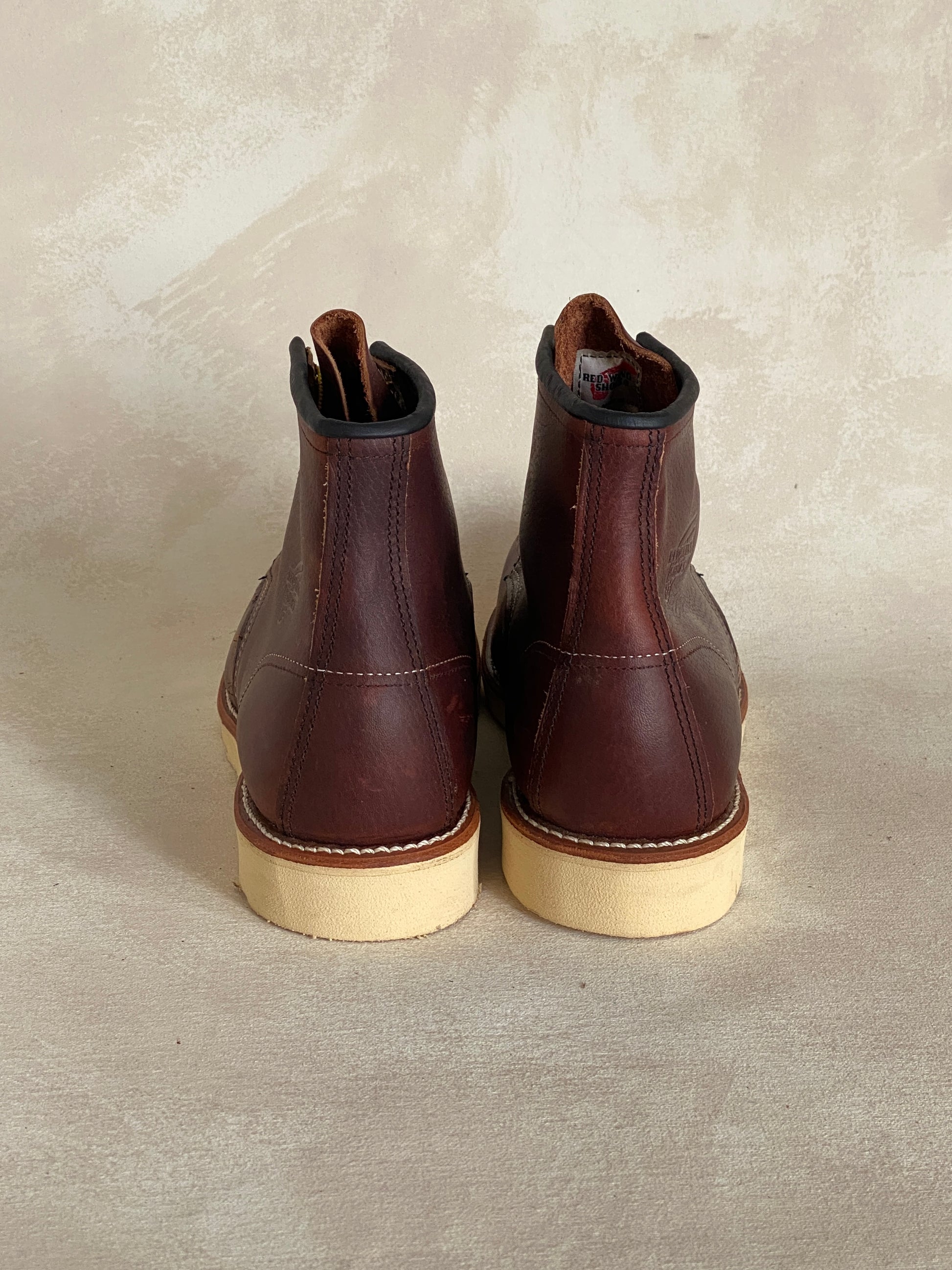 Size 9.5D RW 8138 Moc Toe Boots Made in USA (Seconds) - USA Vintage Bcn