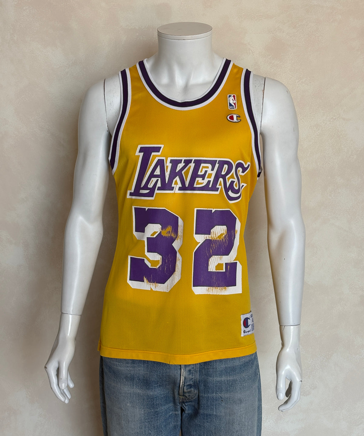 Champion LA Lakers #32 Magic Johnson Jersey Size 40 Gold Mesh Vintage 90s NBA-AJ357 Studio