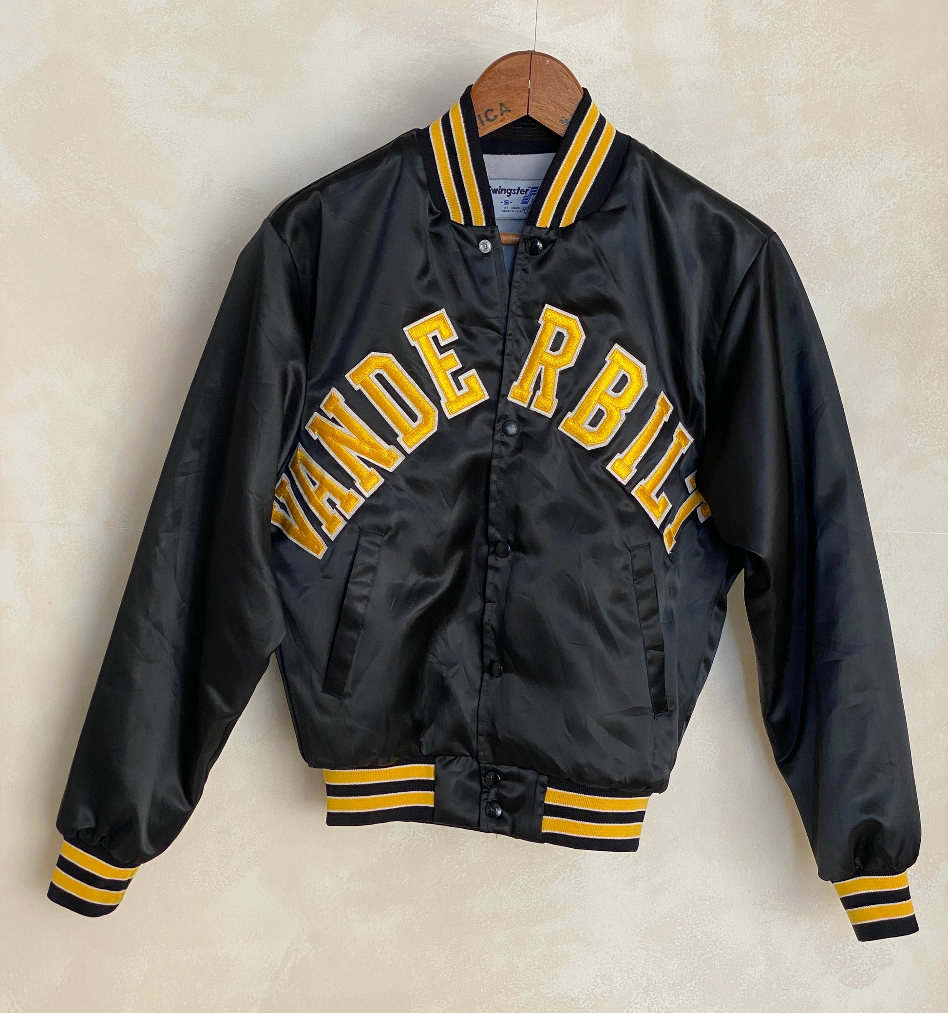 Size Small .80s Vintage Vanderbild Nylon jacket Made in USA - USA Vintage Bcn