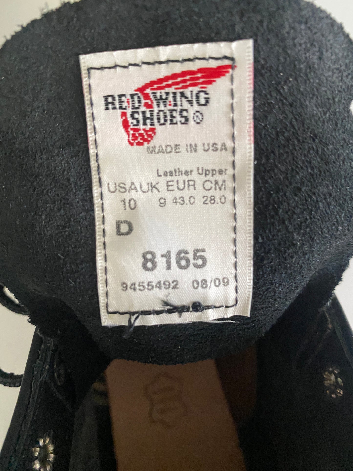 Size 10D (43 EU) RED WING 8165 Classic 6 Inch Round Toe Black Leather Boot - USA Vintage Bcn