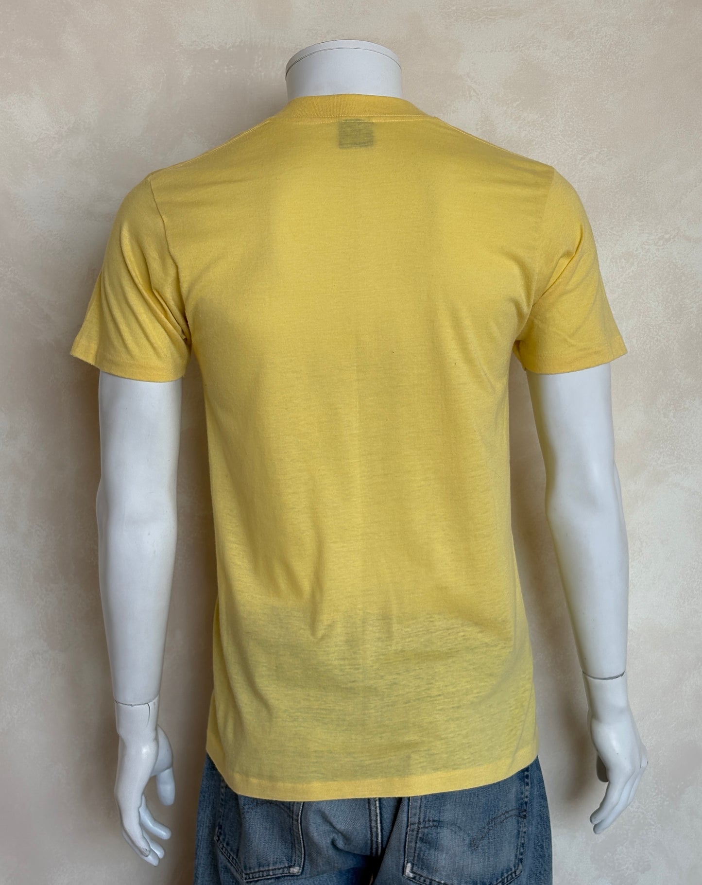 Vintage Elephant Memory Systems tee – rare 80s computer supply promo with classic nerd humor. Med