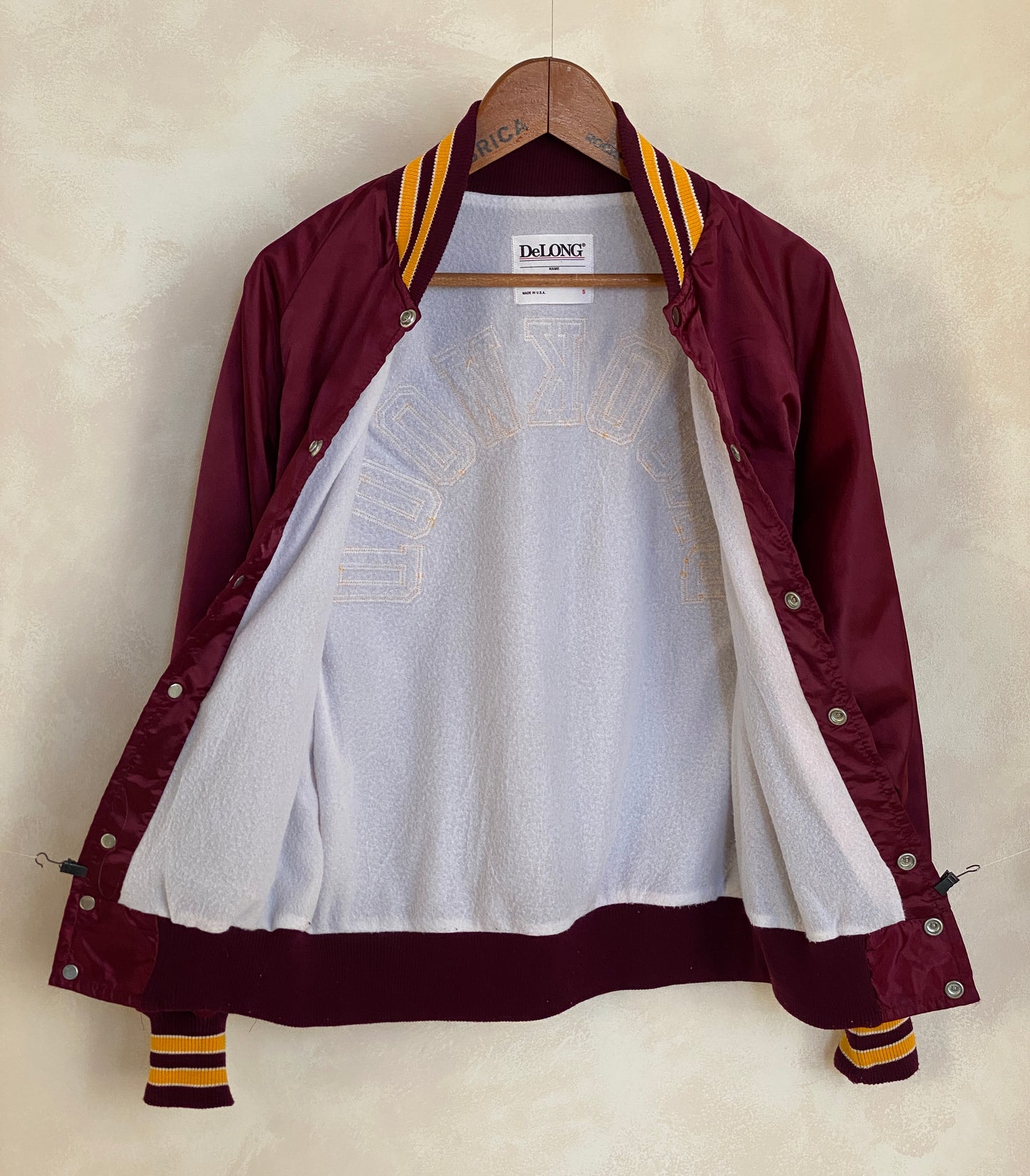 Size Small . Vintage Delong satin jacket Made in USA - USA Vintage Bcn
