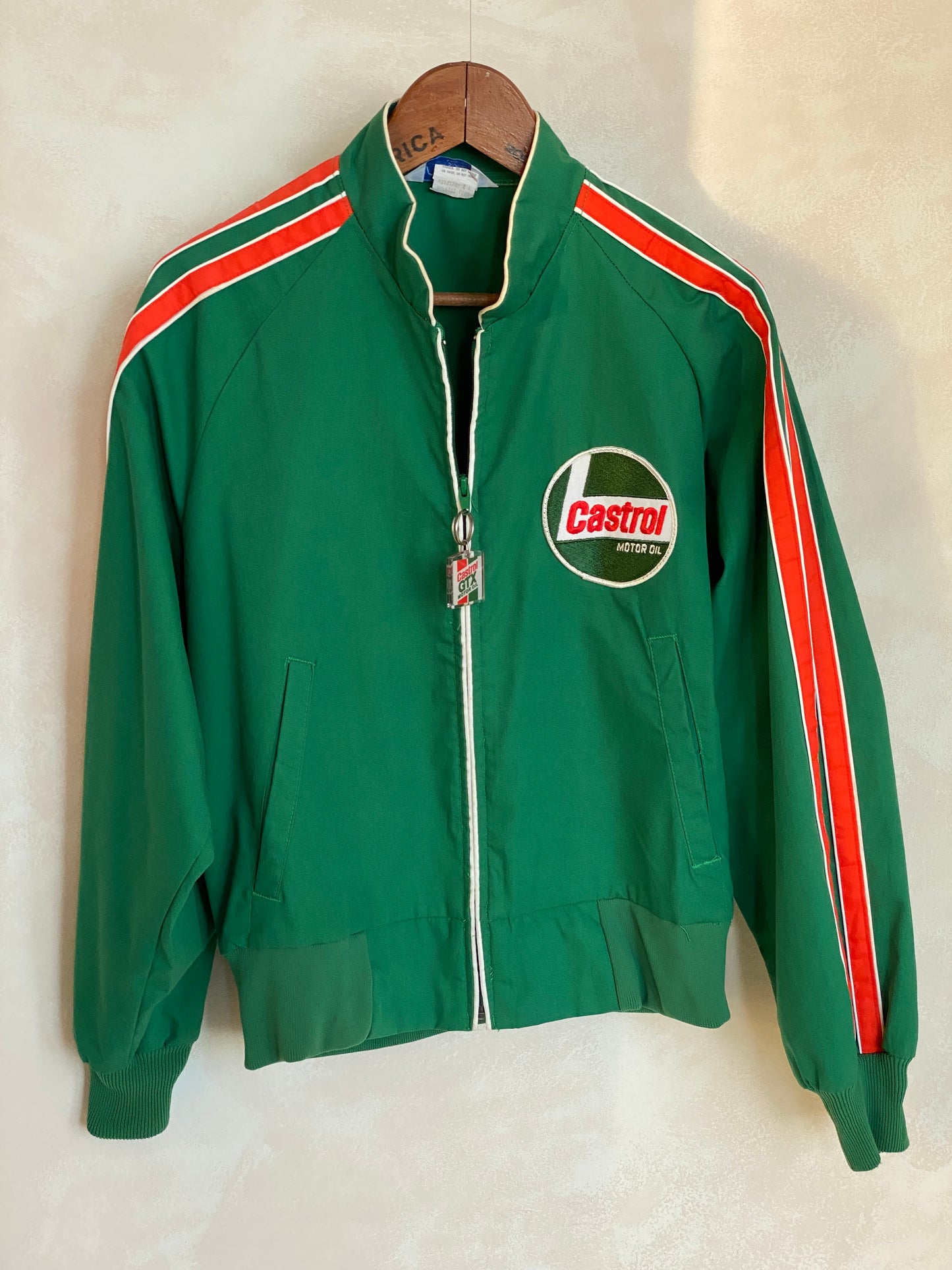 Size Large. Vintage Castrol racing jacket Made in USA - USA Vintage Bcn