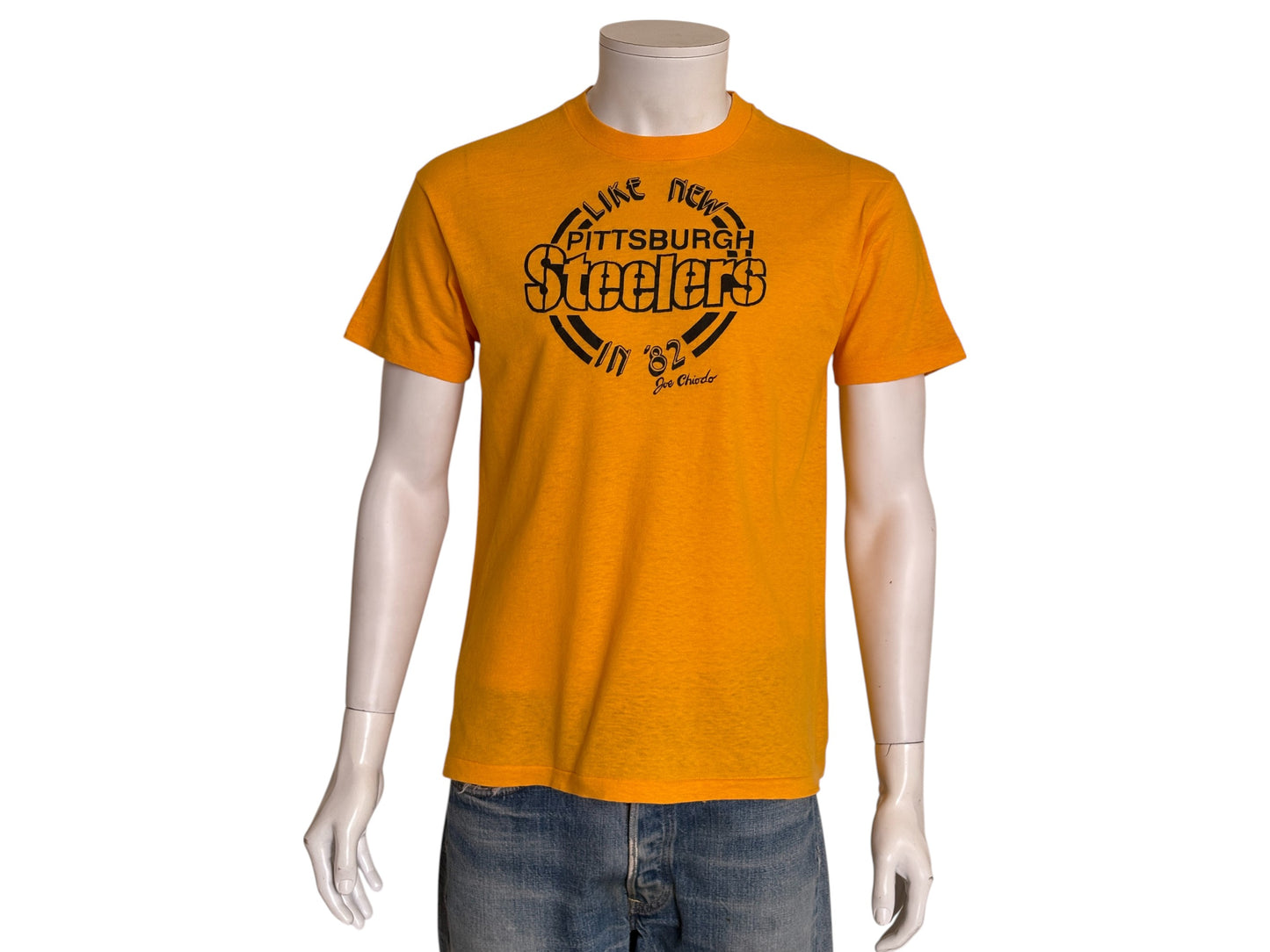 Vintage 1982 Pittsburgh Steelers t-shirt made in USA with classic team logo, size large