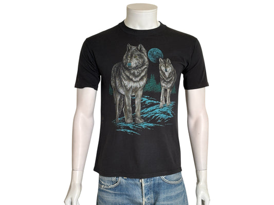 Vintage 1990s wolf t-shirt featuring full moon and forest nature scene, size small