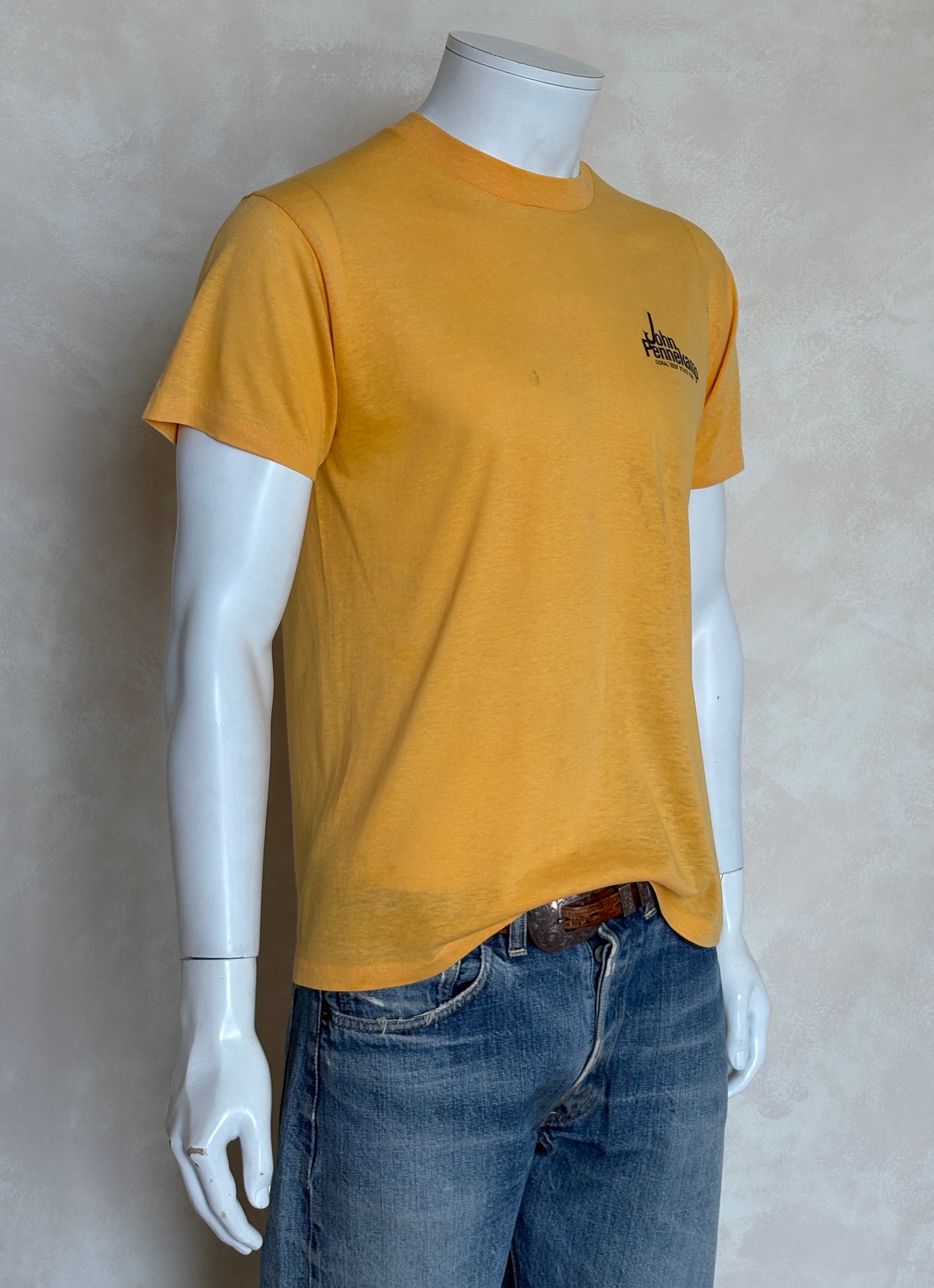 Vintage 1979 French Reef t-shirt with scuba diving graphic and tropical retro style, size large