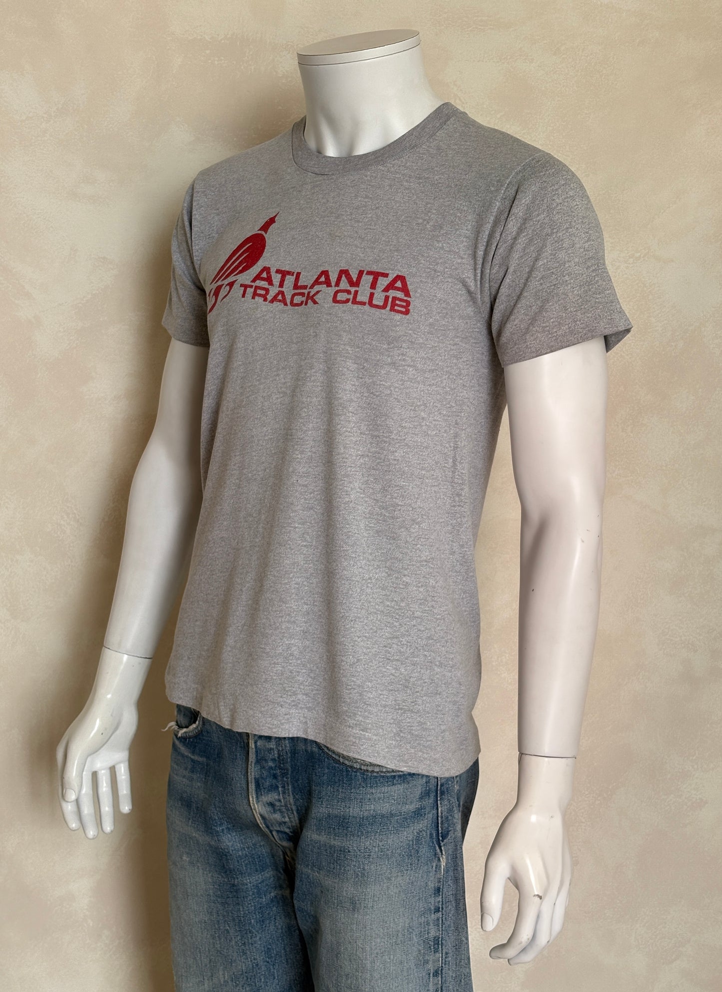 Vintage Atlanta Track Club tee – sleek athletic style from a legendary running scene. Large - USA Vintage Bcn