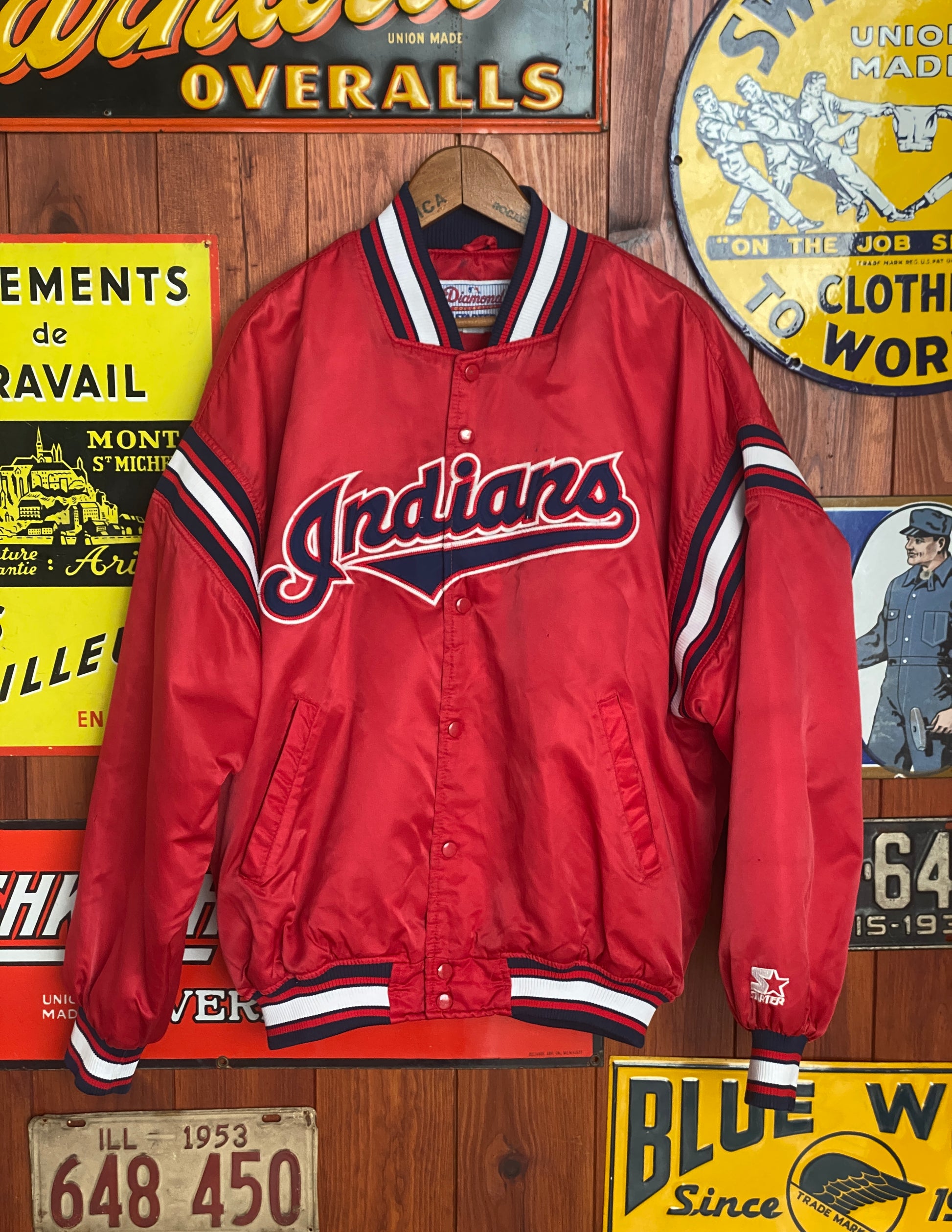 Vintage 1990s Cleveland Indians Starter satin jacket, size XL.