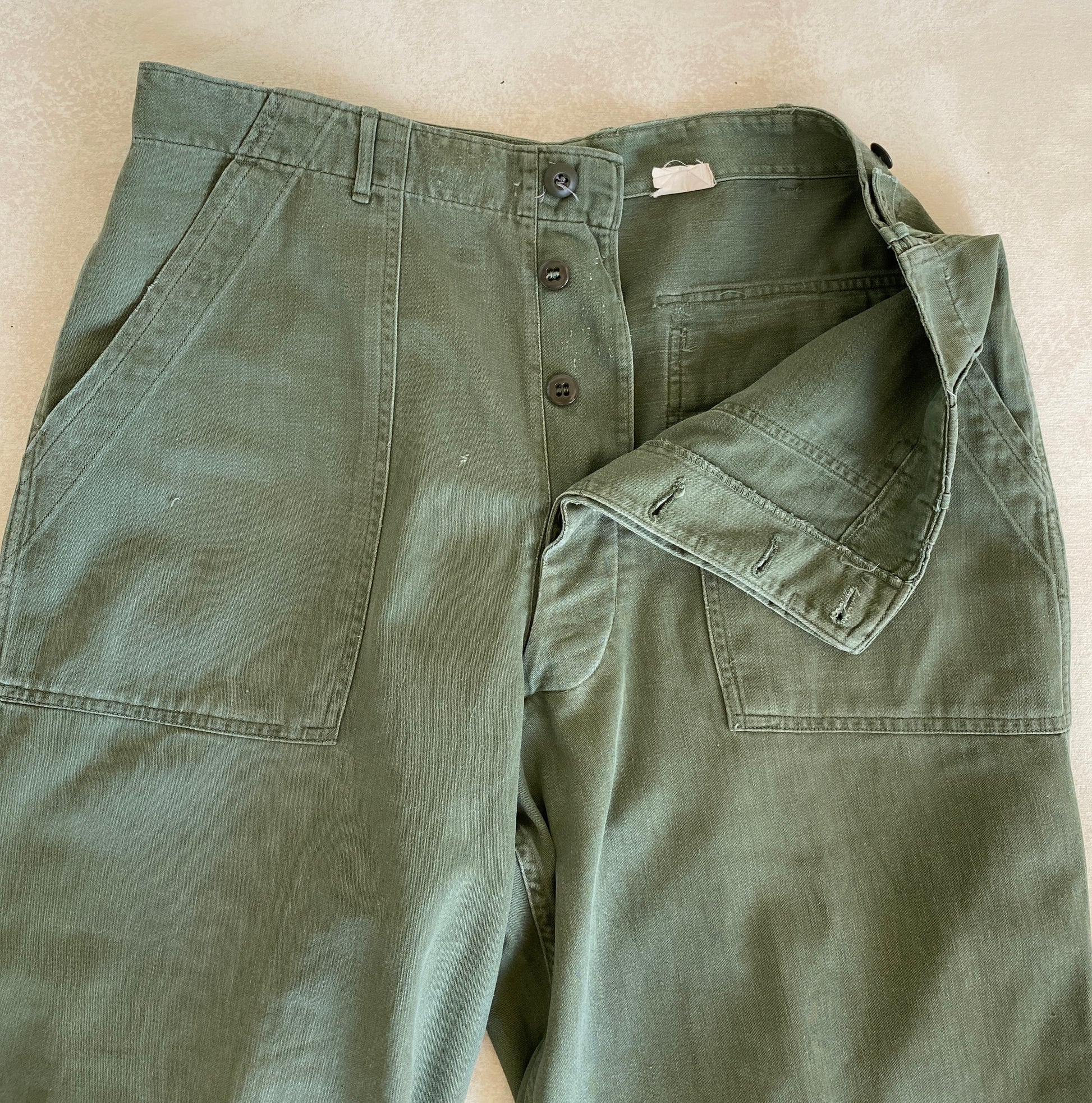 36X25. 60s Authentic US Army Vietnam war era OG-107 fatigue pants - USA Vintage Bcn
