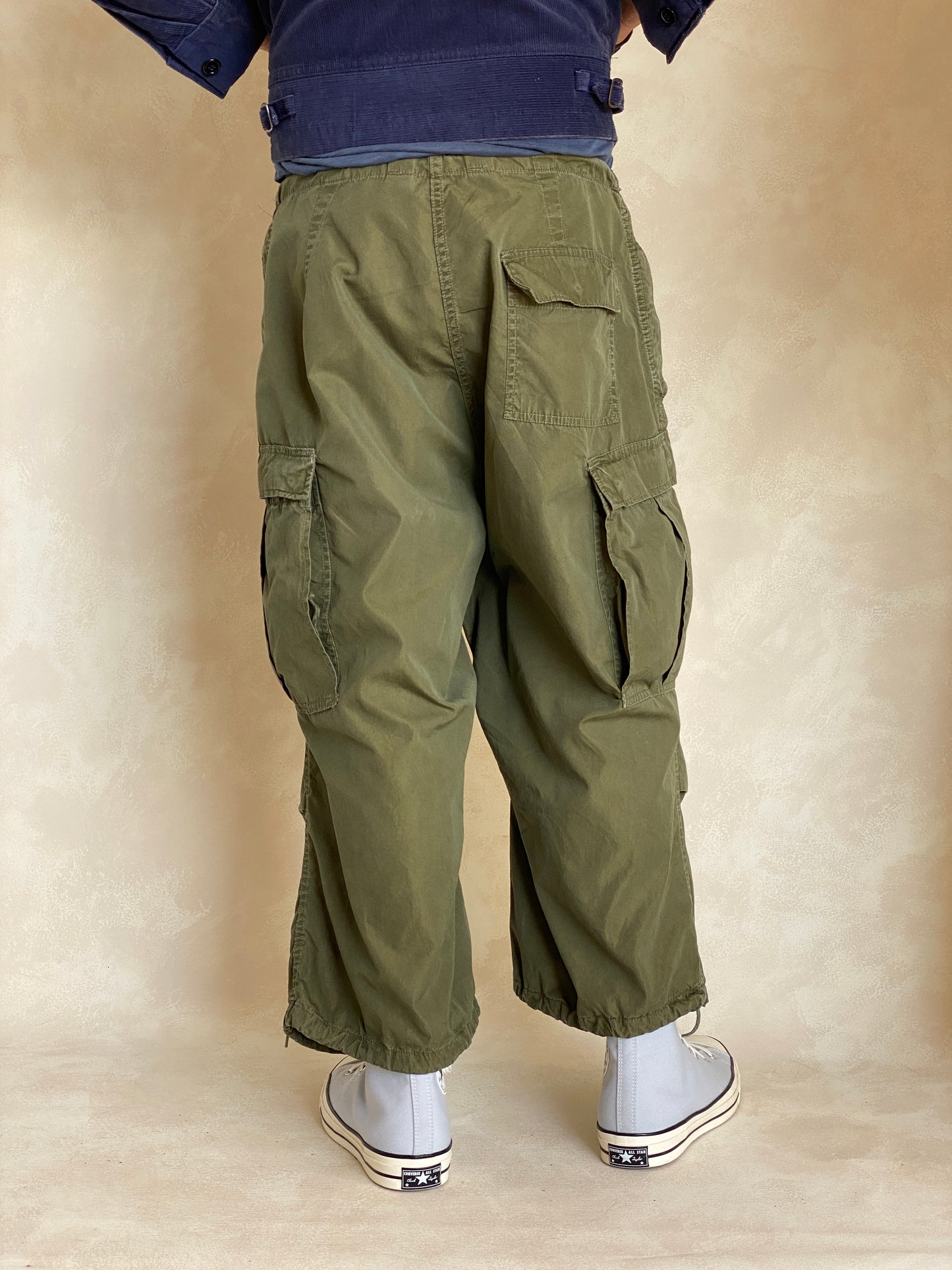 Med Short. Authentic Model 1951 authentic US military arctic shell pants - USA Vintage Bcn