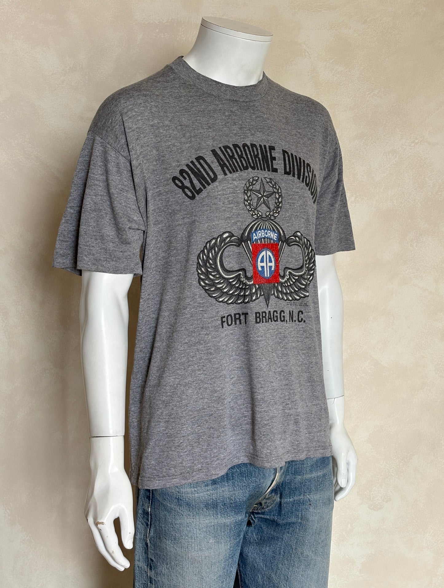 82nd airborne t-shirt, vintage military tee, fort bragg shirt, 1991 graphic tee, jump wings shirt, army patch shirt, v