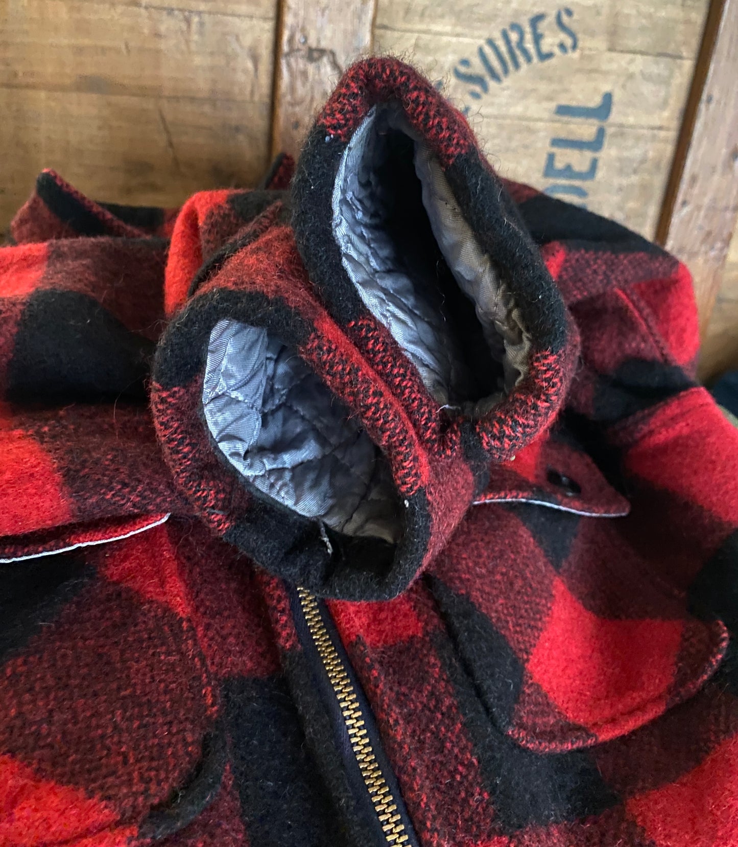 Vintage 1960s 5 Brother buffalo plaid wool jacket, size 42US / 52EU.