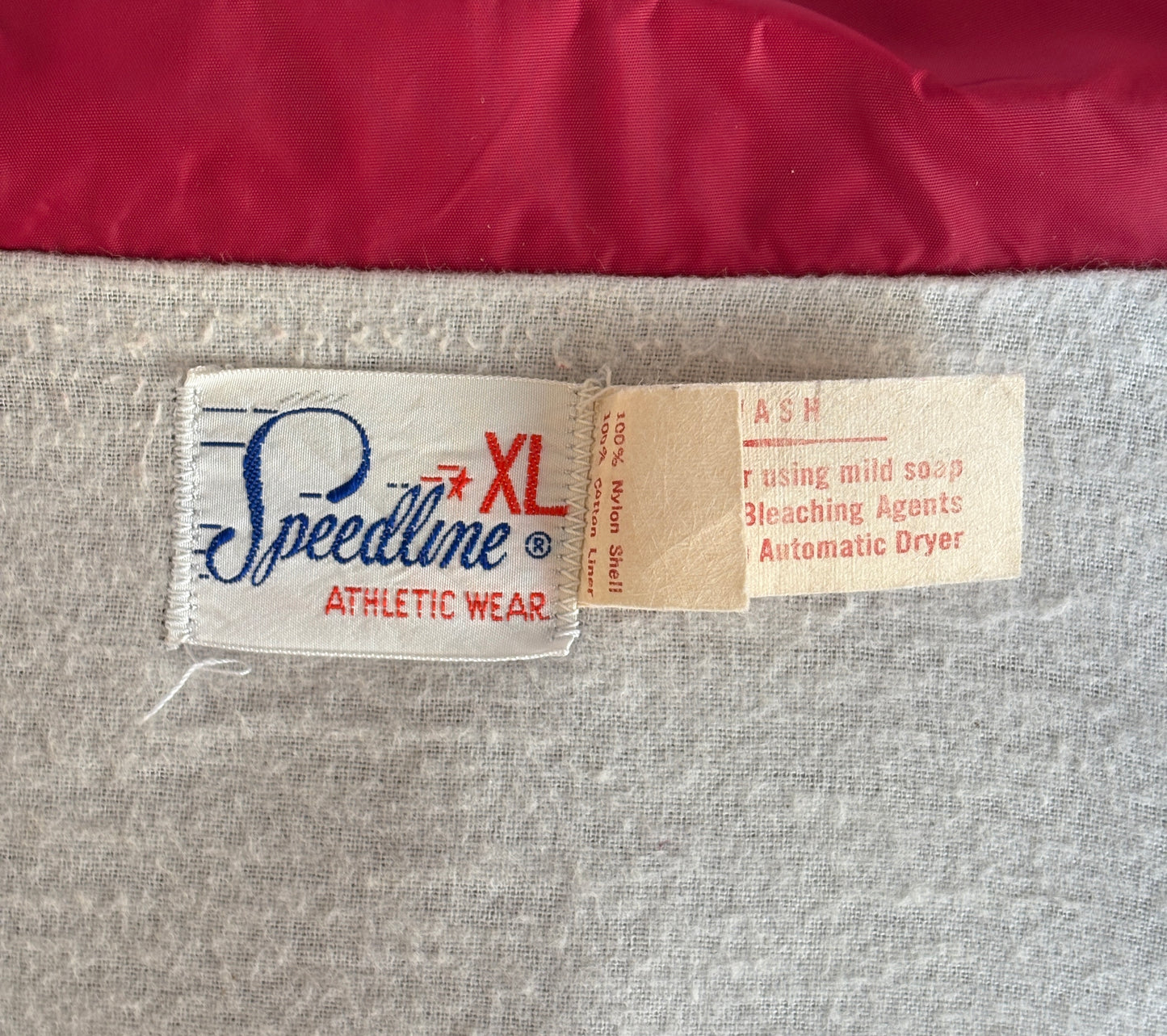 Size XL. Vintage 70s windbreaker made in USA - USA Vintage Bcn