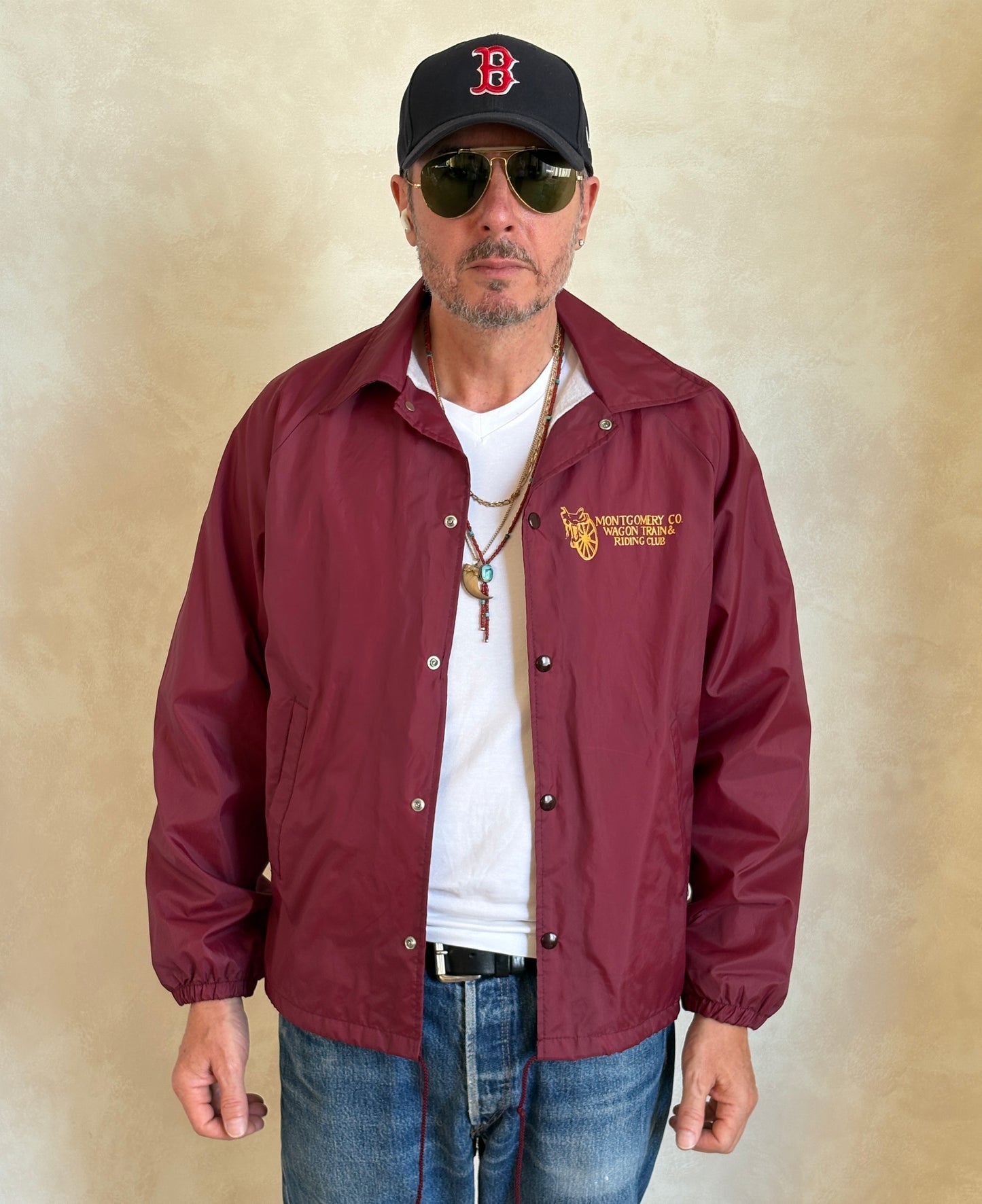 Size Med. Vintage 80s windbreaker made in USA - USA Vintage Bcn