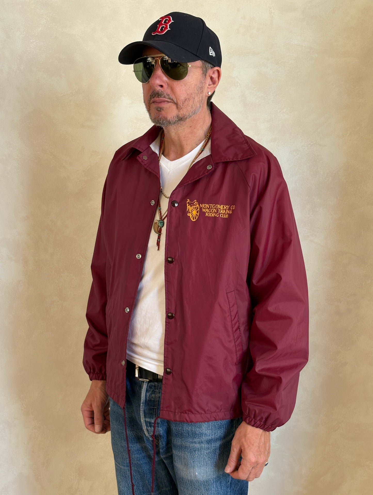 Size Med. Vintage 80s windbreaker made in USA - USA Vintage Bcn