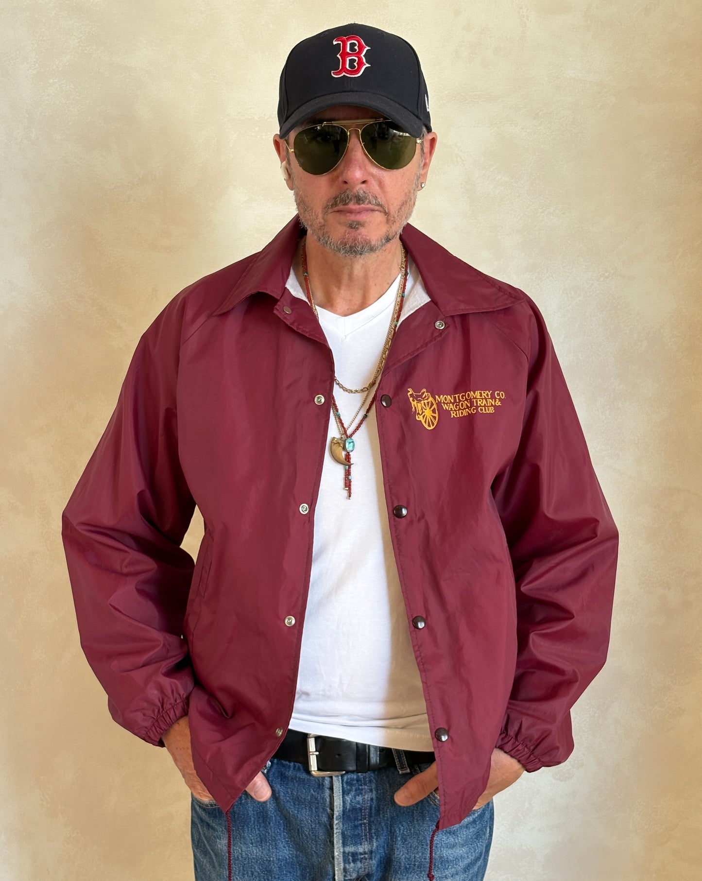 Size Med. Vintage 80s windbreaker made in USA - USA Vintage Bcn