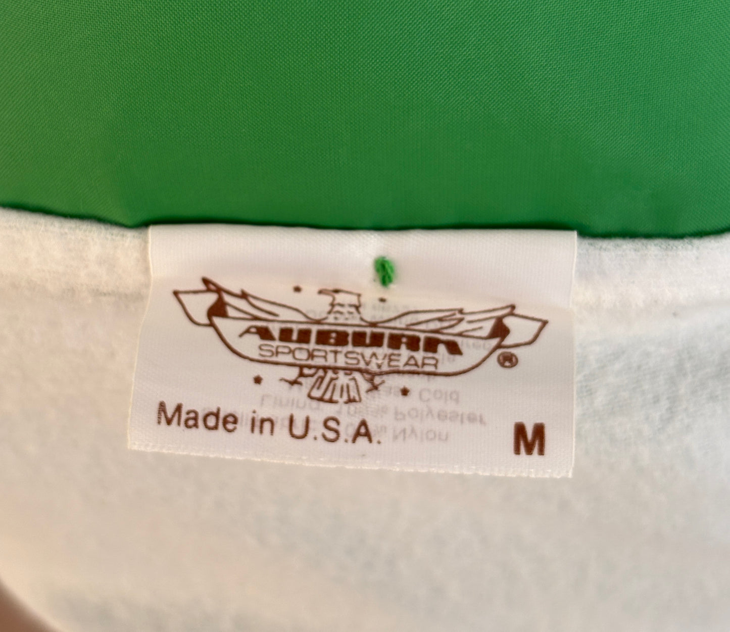 Size Med. Vintage 80s Green windbreaker Made in USA-AJ357 Studio