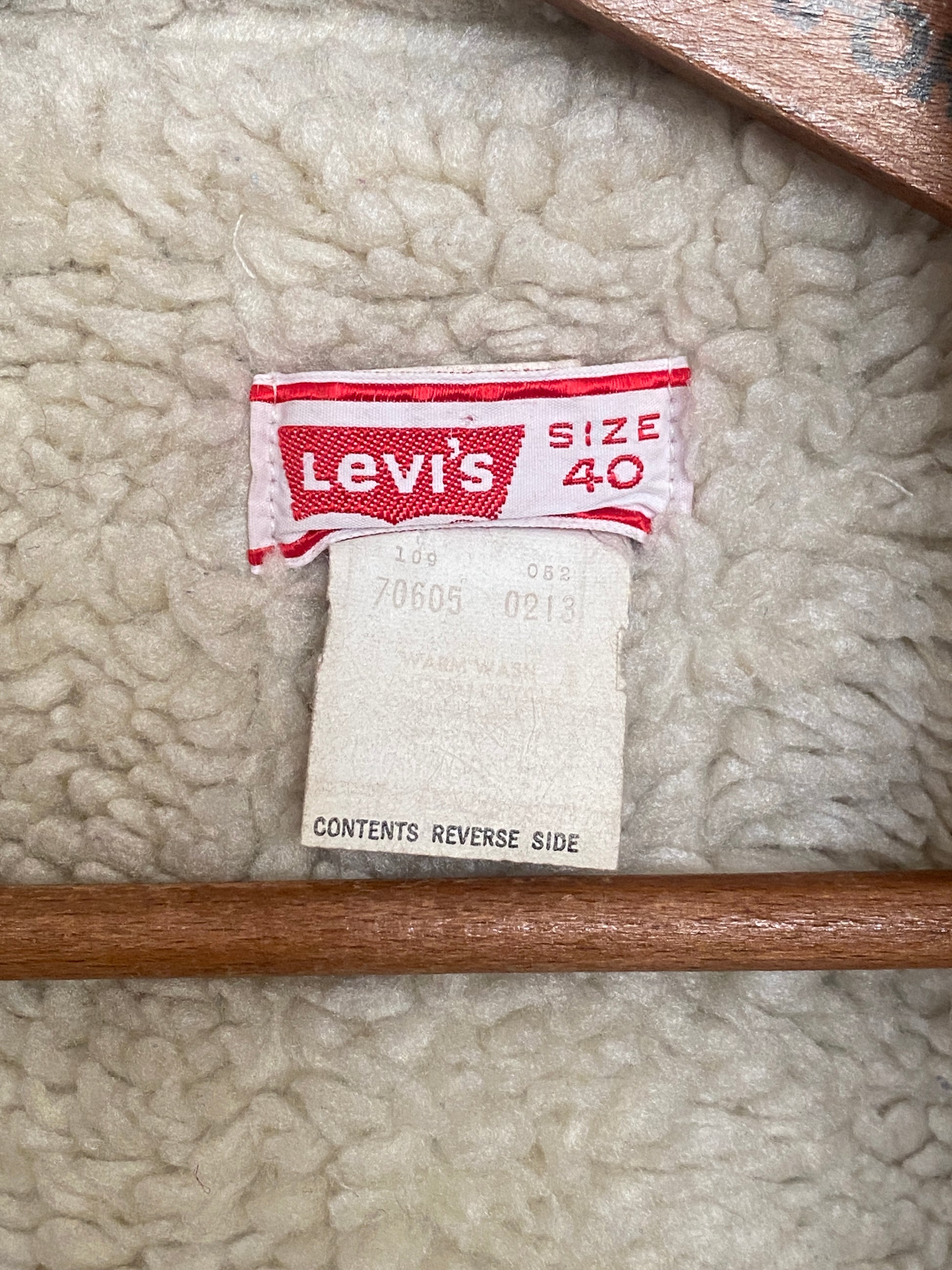 Vintage Levi’s faux sherpa fleece denim jacket made in USA, size 40US / 50EU.