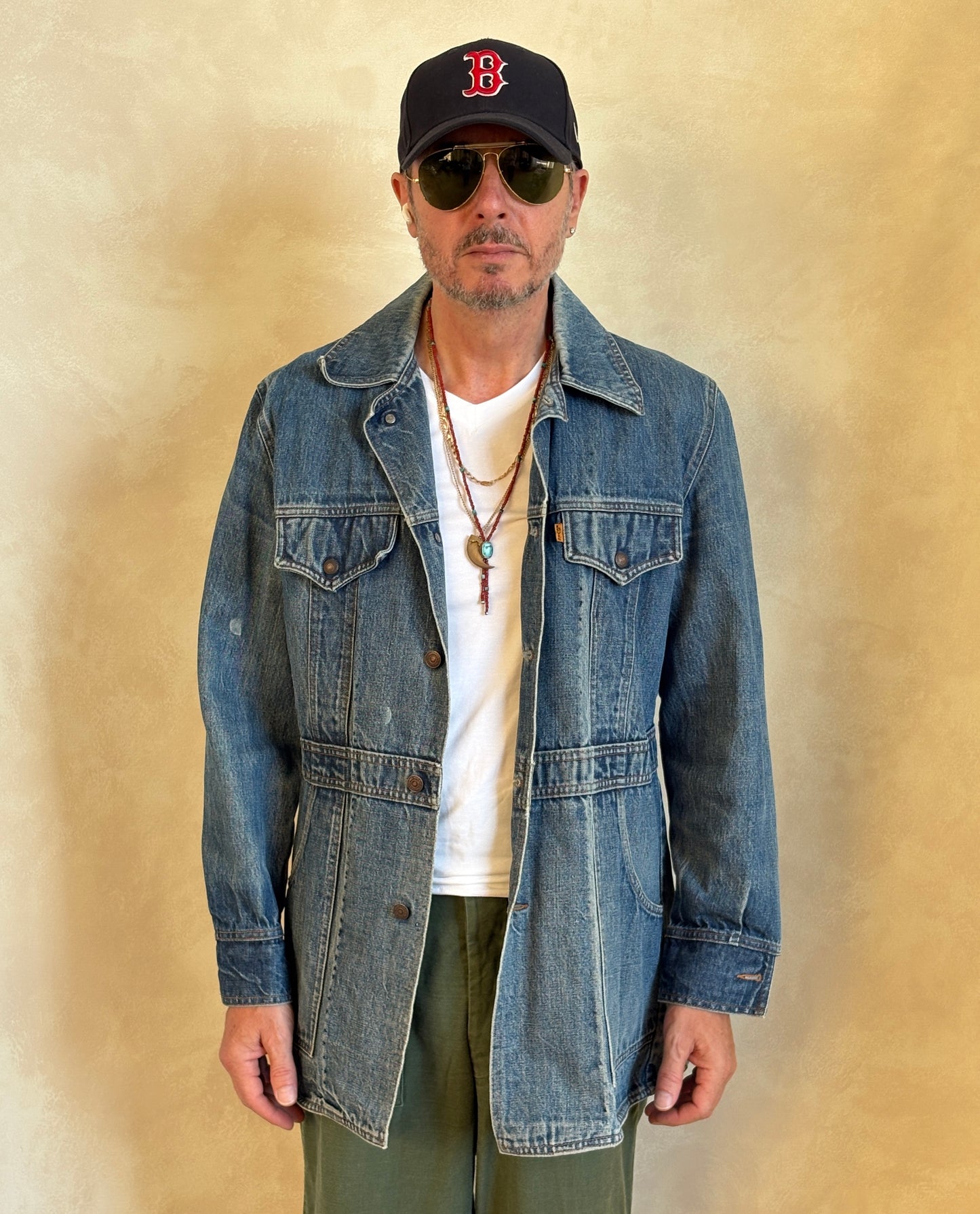 Size Large . Vintage 70s long Levis jacket Made in USA. - USA Vintage Bcn