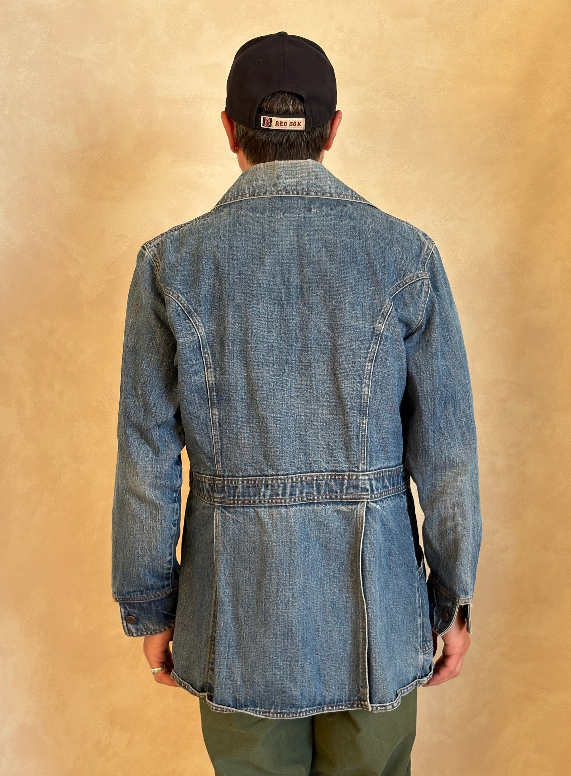 Size Large . Vintage 70s long Levis jacket Made in USA. - USA Vintage Bcn