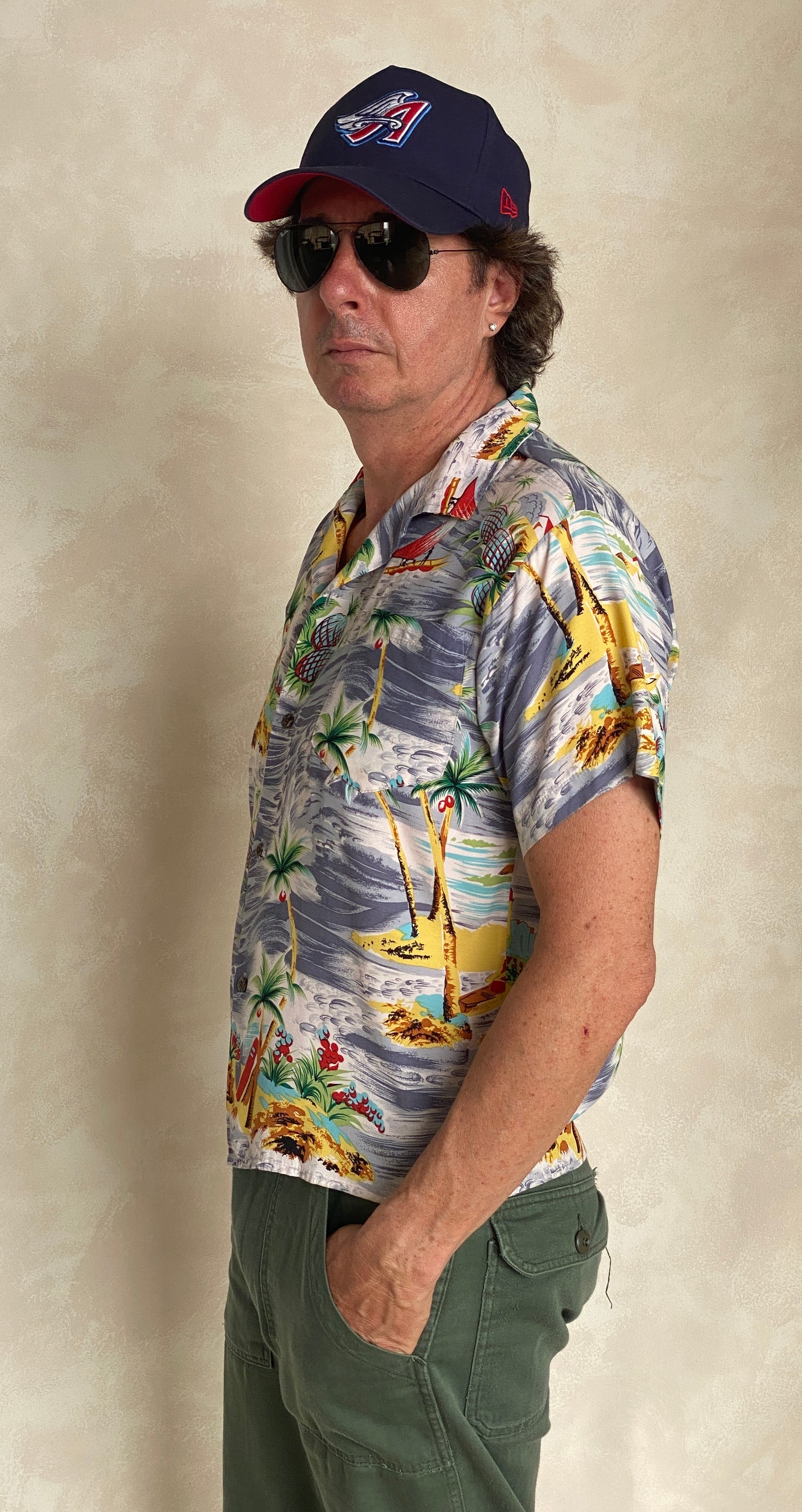 Size 14/16 youth . Vintage 90s Hawaiian shirt - USA Vintage Bcn